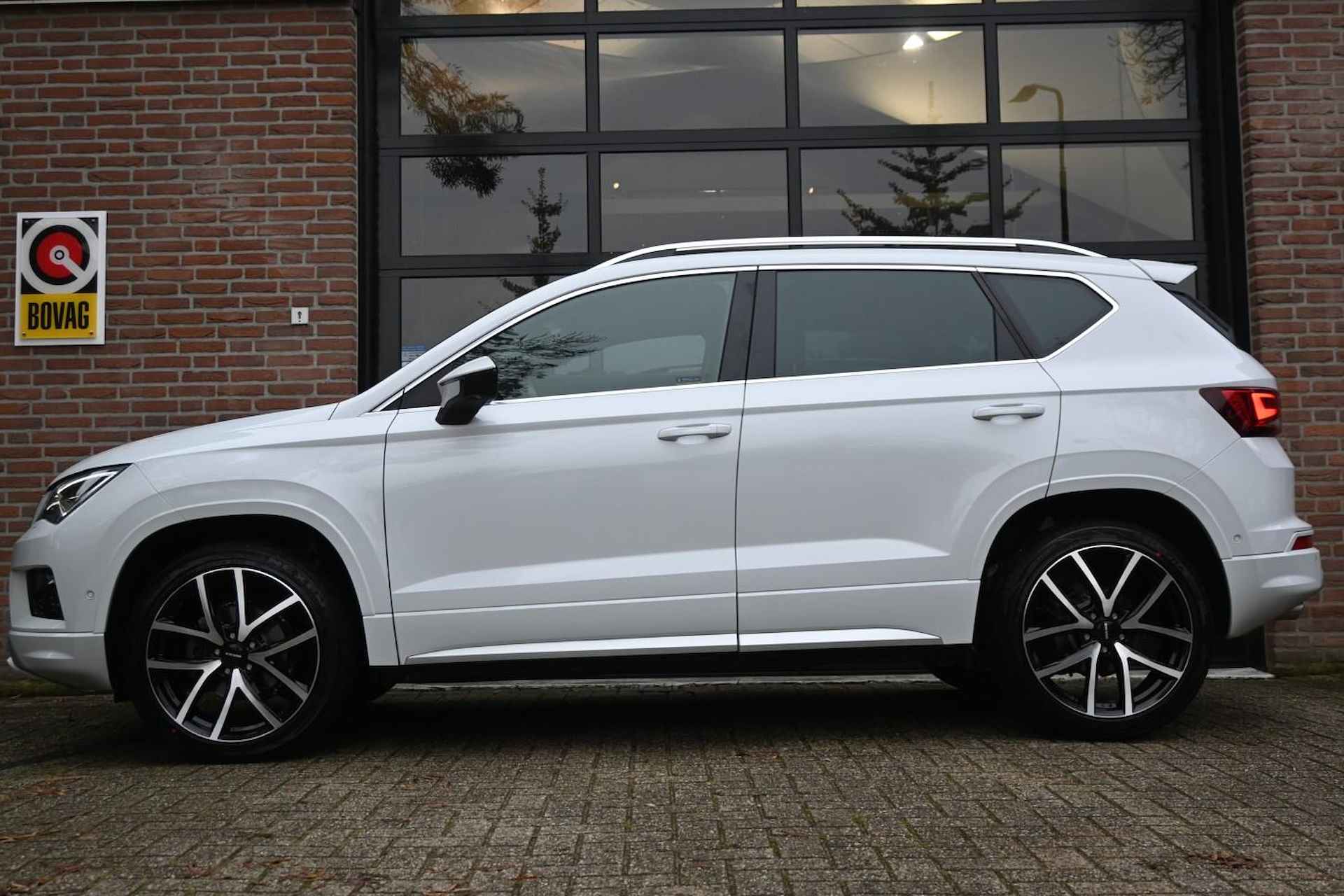 SEAT Ateca 1.5 TSI FR B.Intense Pano Leder Virtual Sfeer Trekhaak ´19 - 11/42