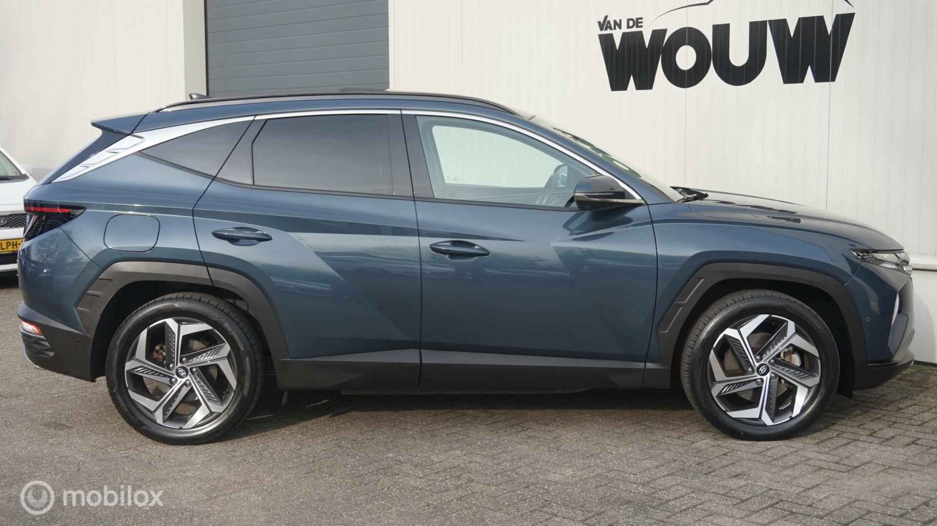 Hyundai Tucson 1.6 T-GDI PHEV Premium Sky 4WD Panoramadak | Elektr Achterklep - 5/42