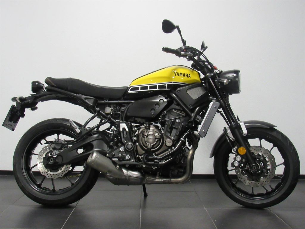 Yamaha XSR 700 ABS