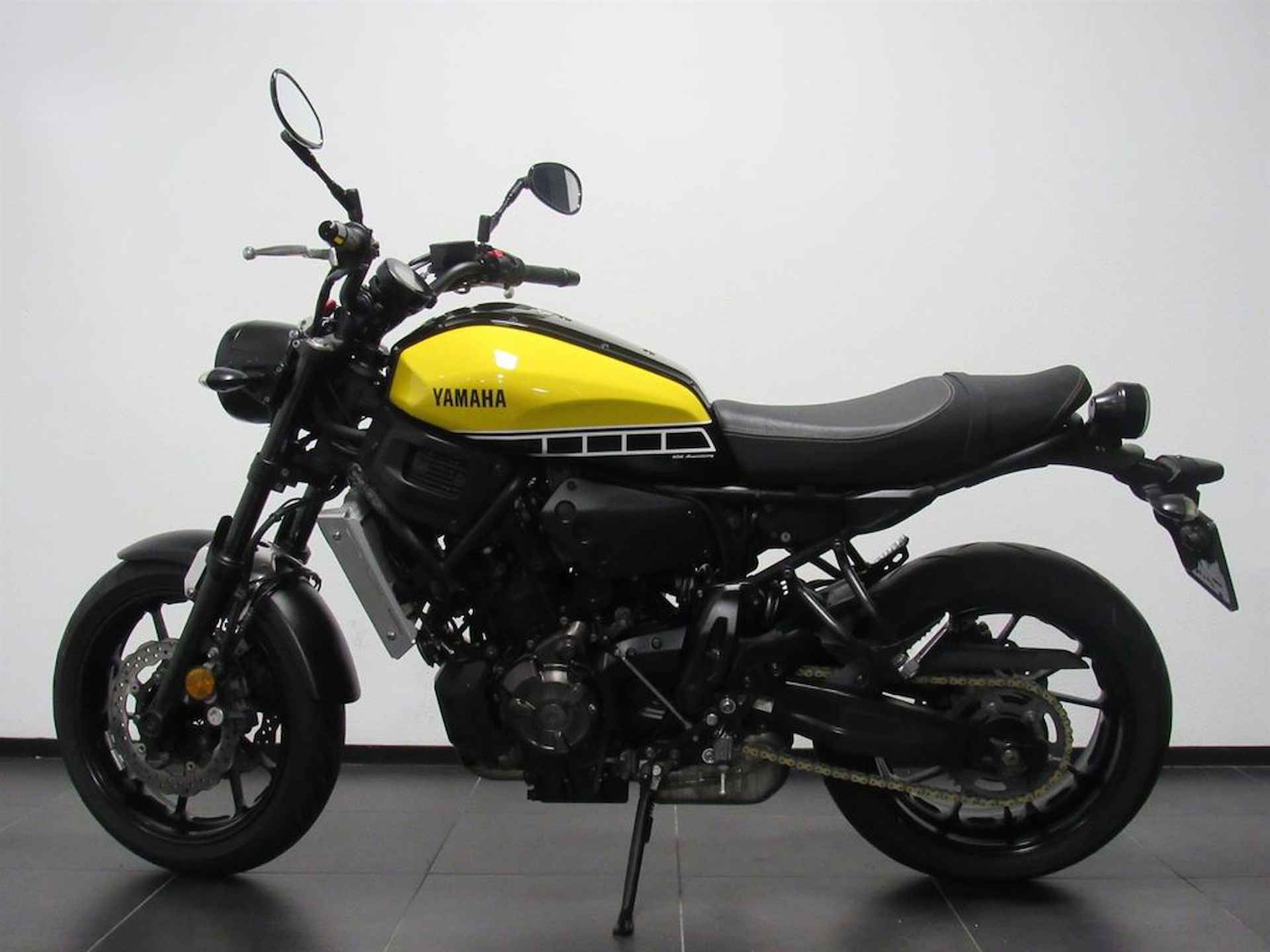 Yamaha XSR 700 ABS - 4/14