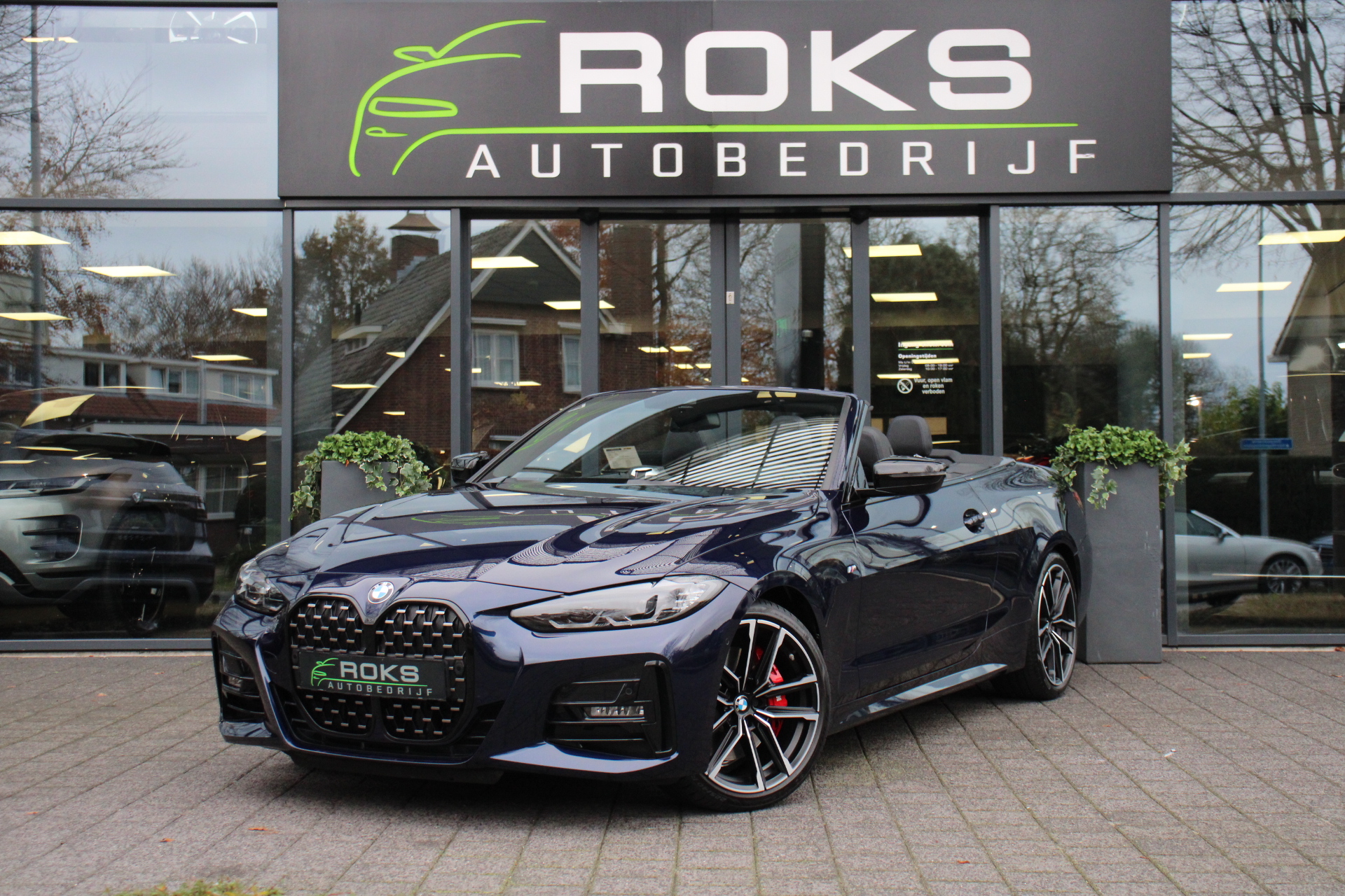 BMW 4 Serie Cabrio 430i High Executive M-Sportpakket Shadowline/Navi/Camera/DrivingAssist/Keyless/HarmanKardon/Nekver.//Leder/19Inch