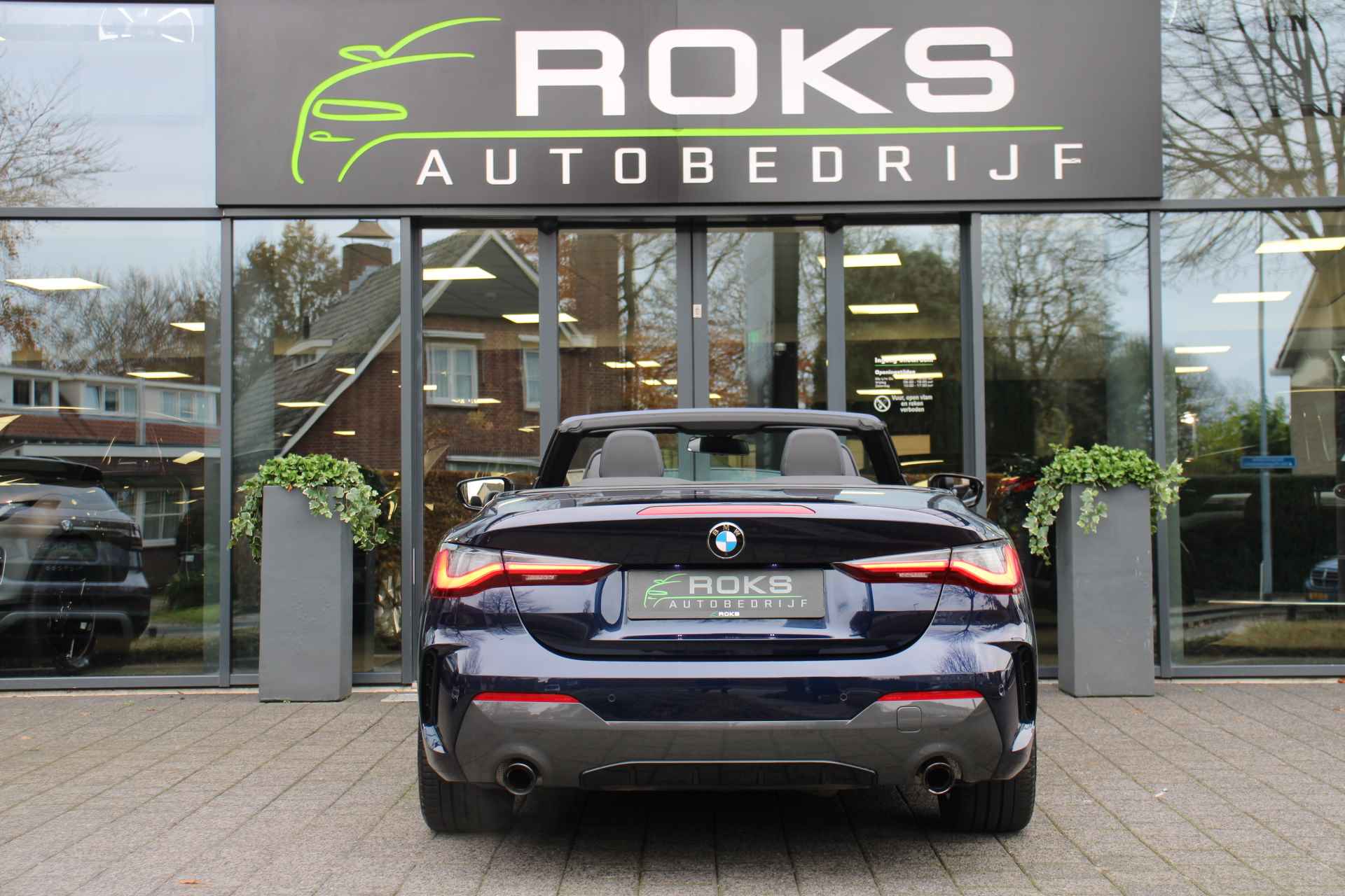 BMW 4 Serie Cabrio 430i High Executive M-Sportpakket Shadowline/Navi/Camera/DrivingAssist/Keyless/HarmanKardon/Nekver.//Leder/19Inch - 4/36