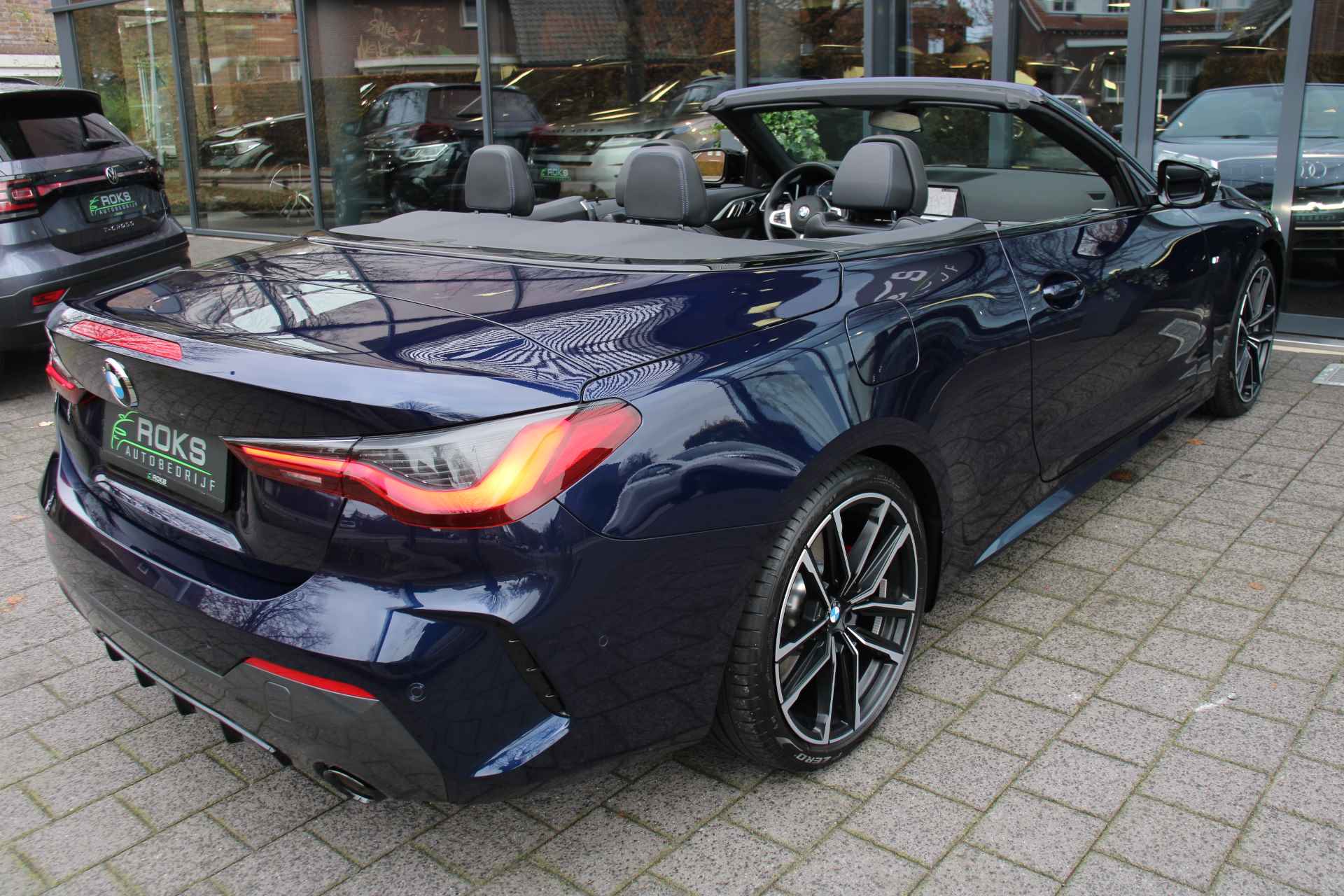 BMW 4 Serie Cabrio 430i High Executive M-Sportpakket Shadowline/Navi/Camera/DrivingAssist/Keyless/HarmanKardon/Nekver.//Leder/19Inch - 24/36