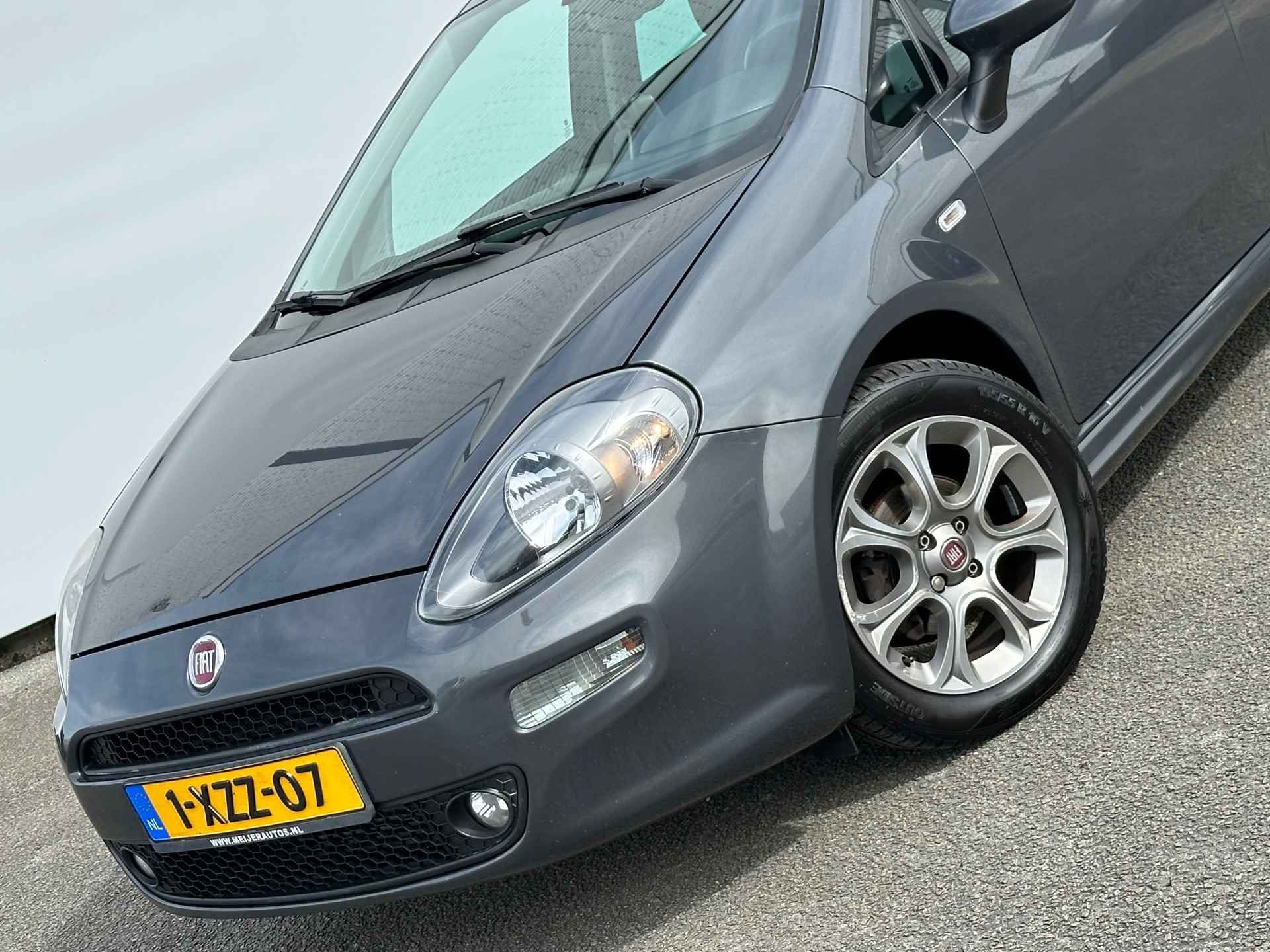 Fiat Punto Evo 1.3 M-Jet Lounge Sportvelgen | 5 Deurs | Navigatie | Clima | Cruise | Parkeersensoren | Trekhaak !! - 4/27