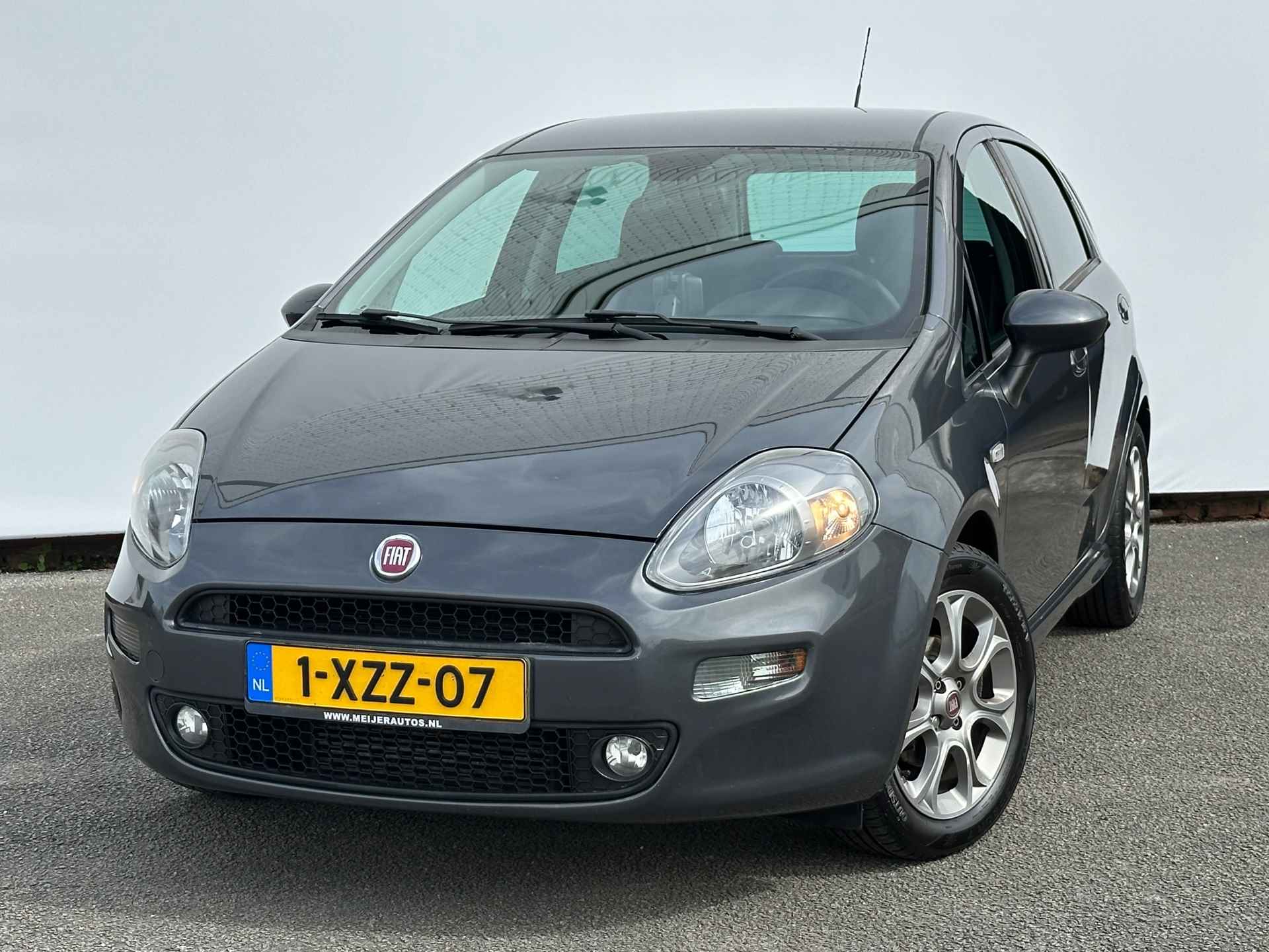 Fiat Punto Evo 1.3 M-Jet Lounge Sportvelgen | 5 Deurs | Navigatie | Clima | Cruise | Parkeersensoren | Trekhaak !! - 19/27