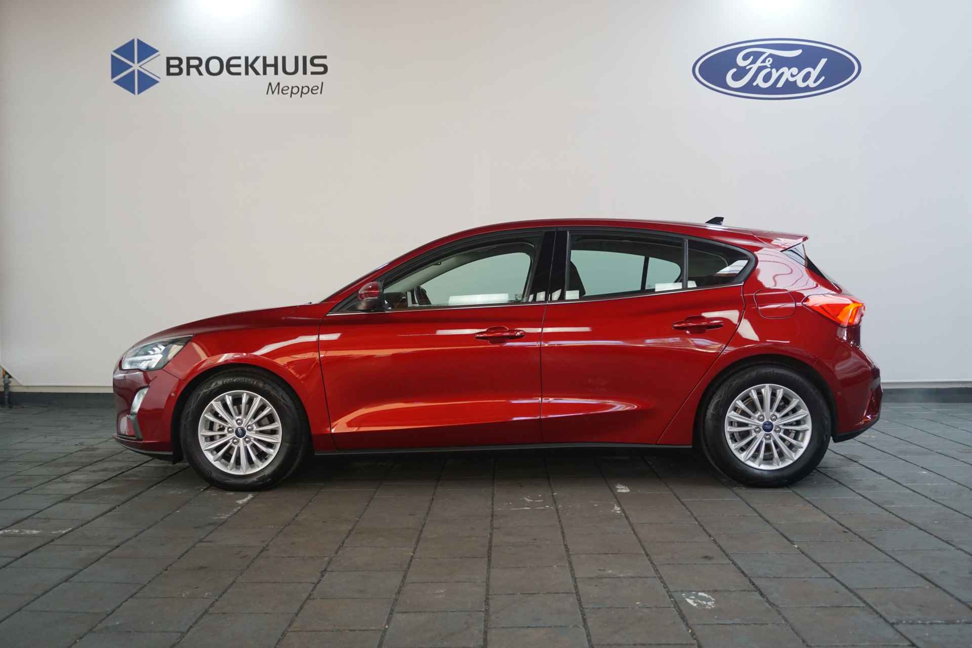 Ford Focus 1.0 EcoBoost Titanium Business | B&O | Adaptive Cruise | Panoramadak | AGR-Stoelen | Winter Pakket | Camera | - 4/22