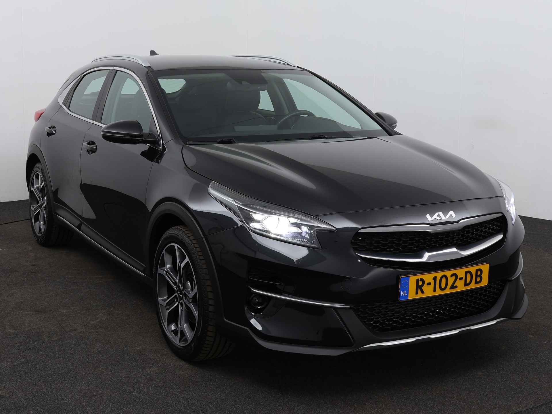 Kia Xceed 1.0 T-GDi DynamicLine | Trekhaak | Navigatie | - 28/42