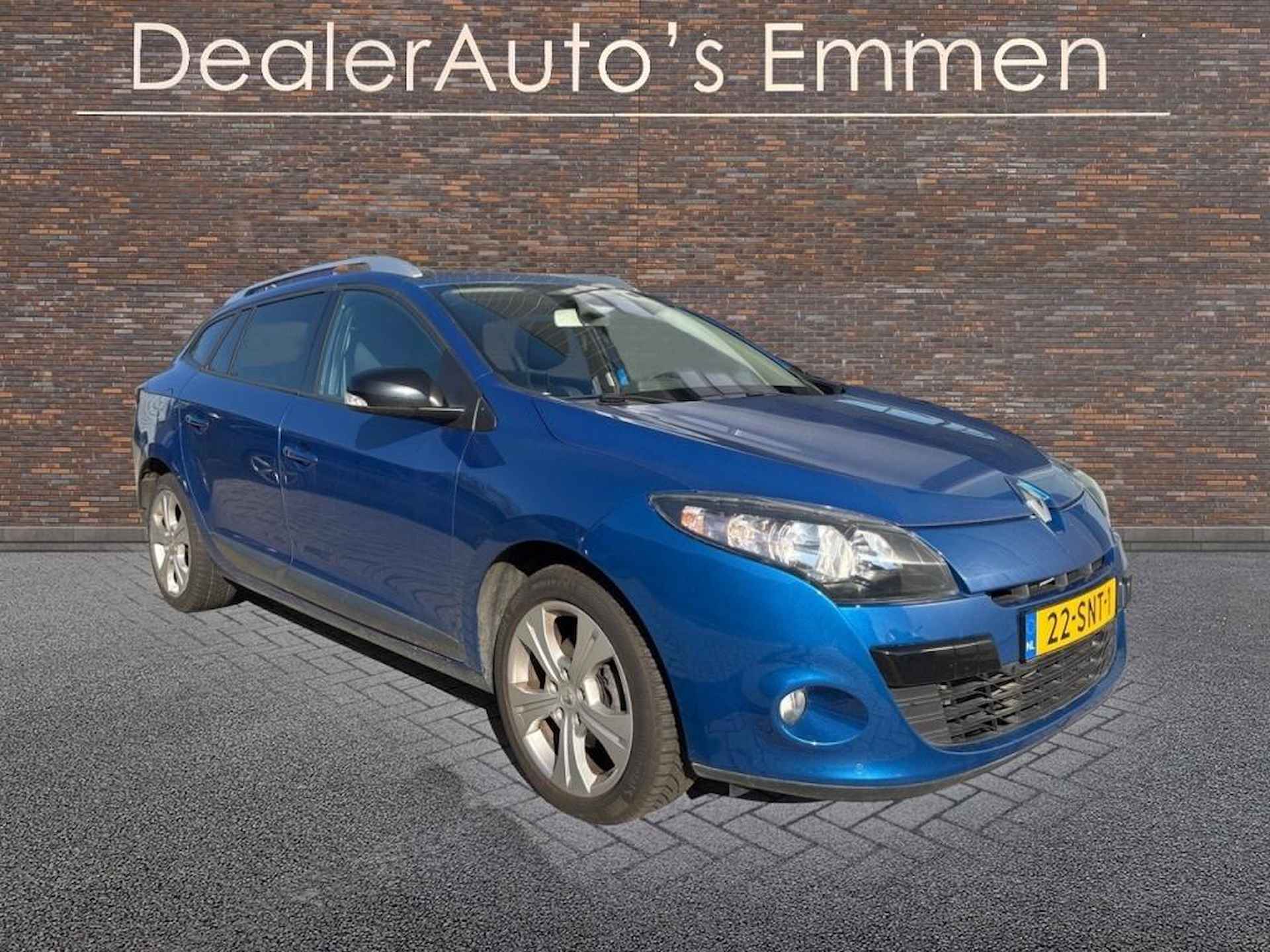 Renault Mégane Estate 1.4 TCe AC PANODAK LMV CRUISE NAVI - 2/15