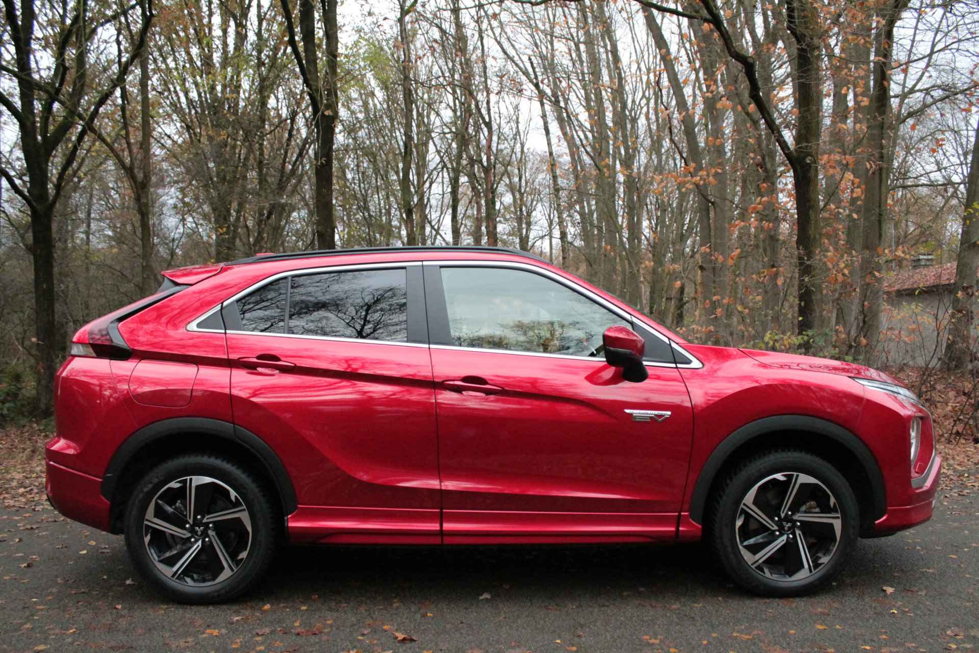 Mitsubishi Eclipse Cross 2.4 PHEV Executive 360 camera - 11/34