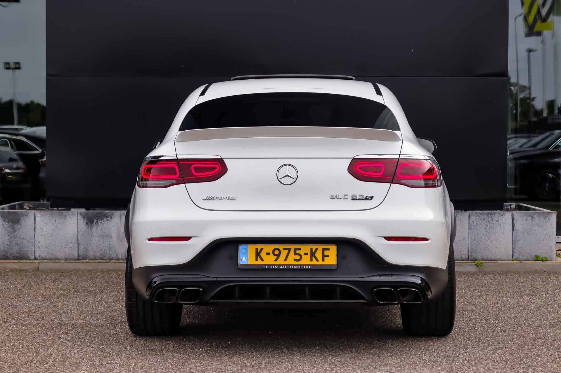 Mercedes-Benz GLC GLC 63 S AMG Automaat 4MATIC+ Coupé | Airmatic | Schuifdak | Burmester Audio | 360° Camera | Keyless-Go | Sfeerverlichting | AMG Nightpakket - 8/48