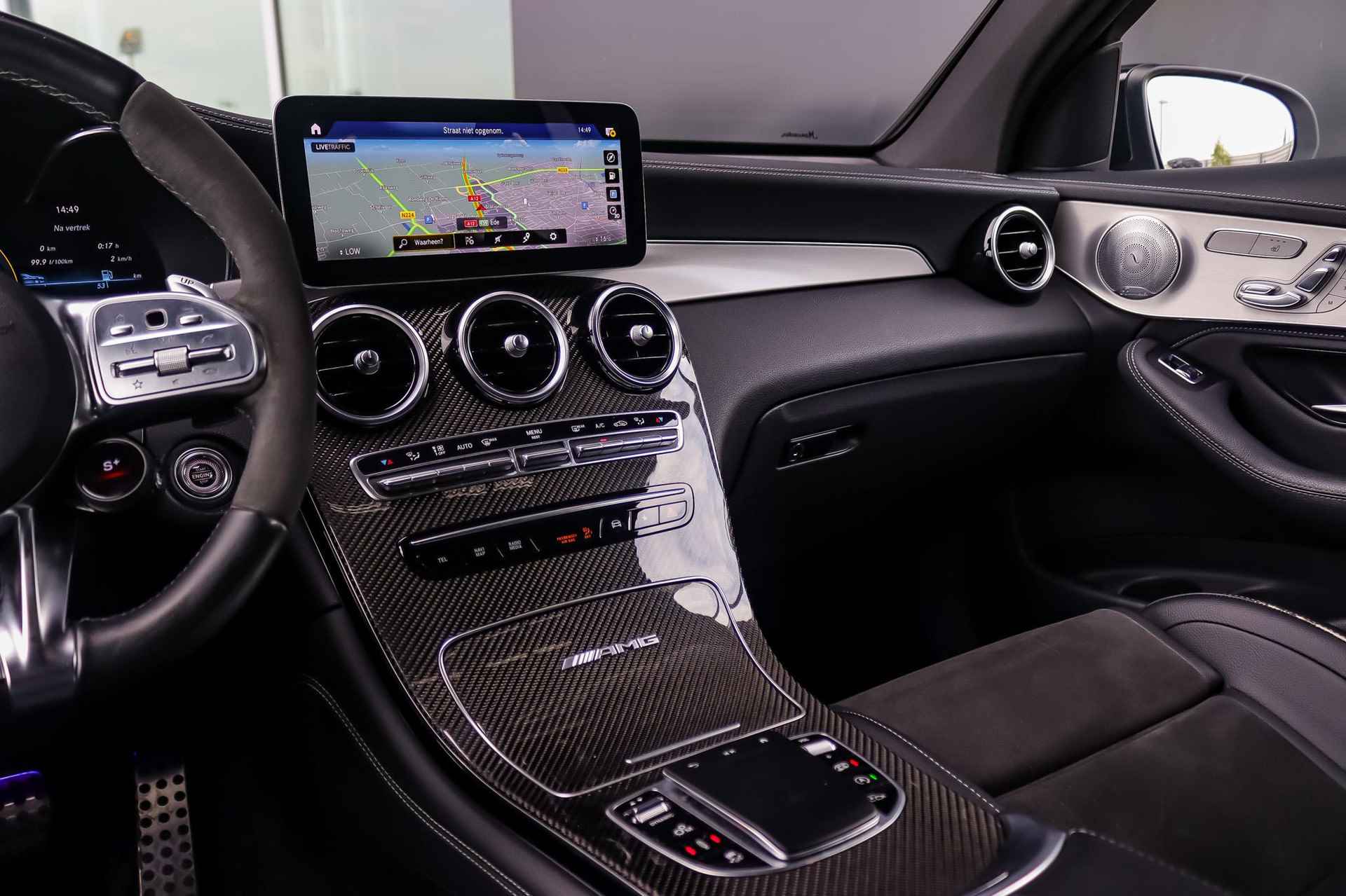 Mercedes-Benz GLC GLC 63 S AMG Automaat 4MATIC+ Coupé | Airmatic | Schuifdak | Burmester Audio | 360° Camera | Keyless-Go | Sfeerverlichting | AMG Nightpakket - 9/48