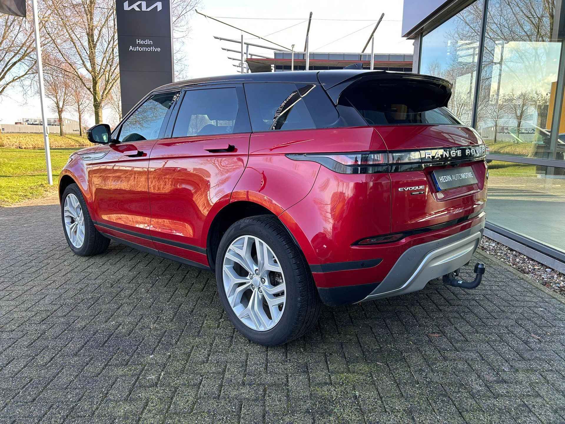 Land Rover Range Rover Evoque 2.0 P200 AWD Hello Edition | LEDER | CAMERA | NAVI | CLIMATE CONTROL | WINTERPAKKET | PDC V+A | LMV 20 INCH | TREKHAAK - 17/18