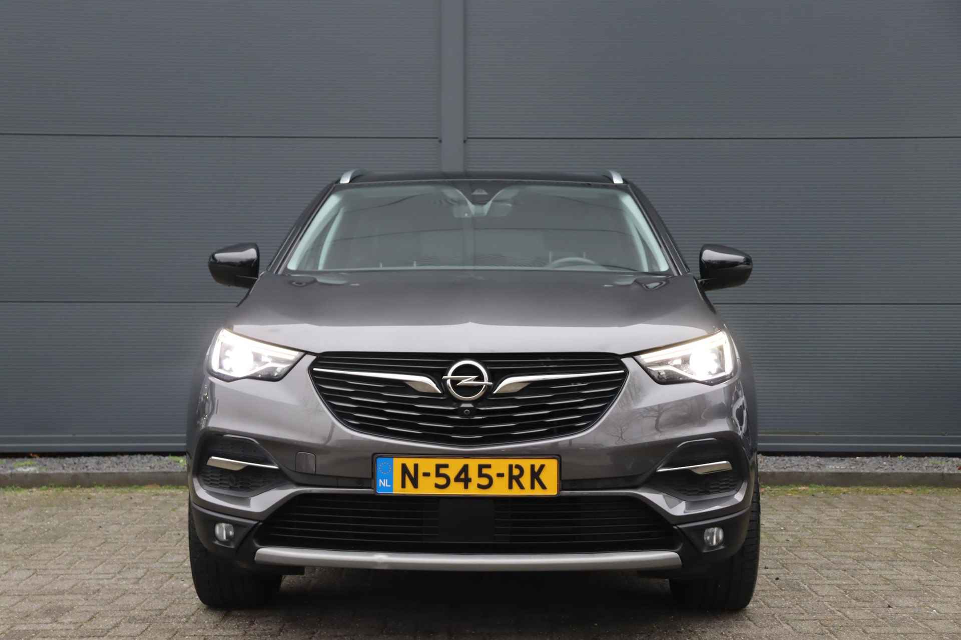 Opel Grandland X 1.6 Turbo Hybrid4 Ultimate 300PK / Leder / Navigatie / Leder - 2/40