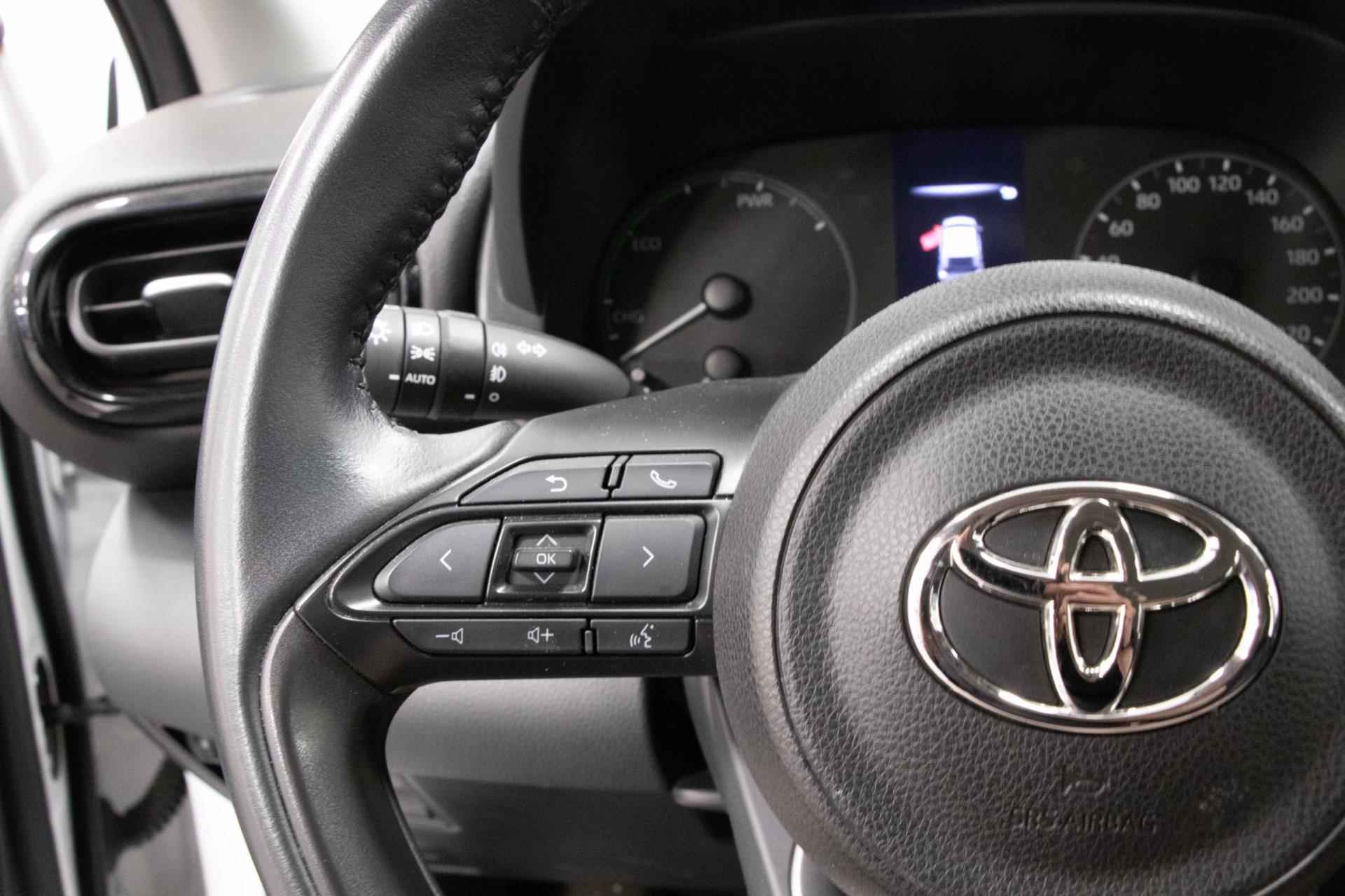 Toyota Yaris 1.5 Hybrid Active| Carplay | Android auto| Adative Cruise| DAB| Licht Metaal - 14/20
