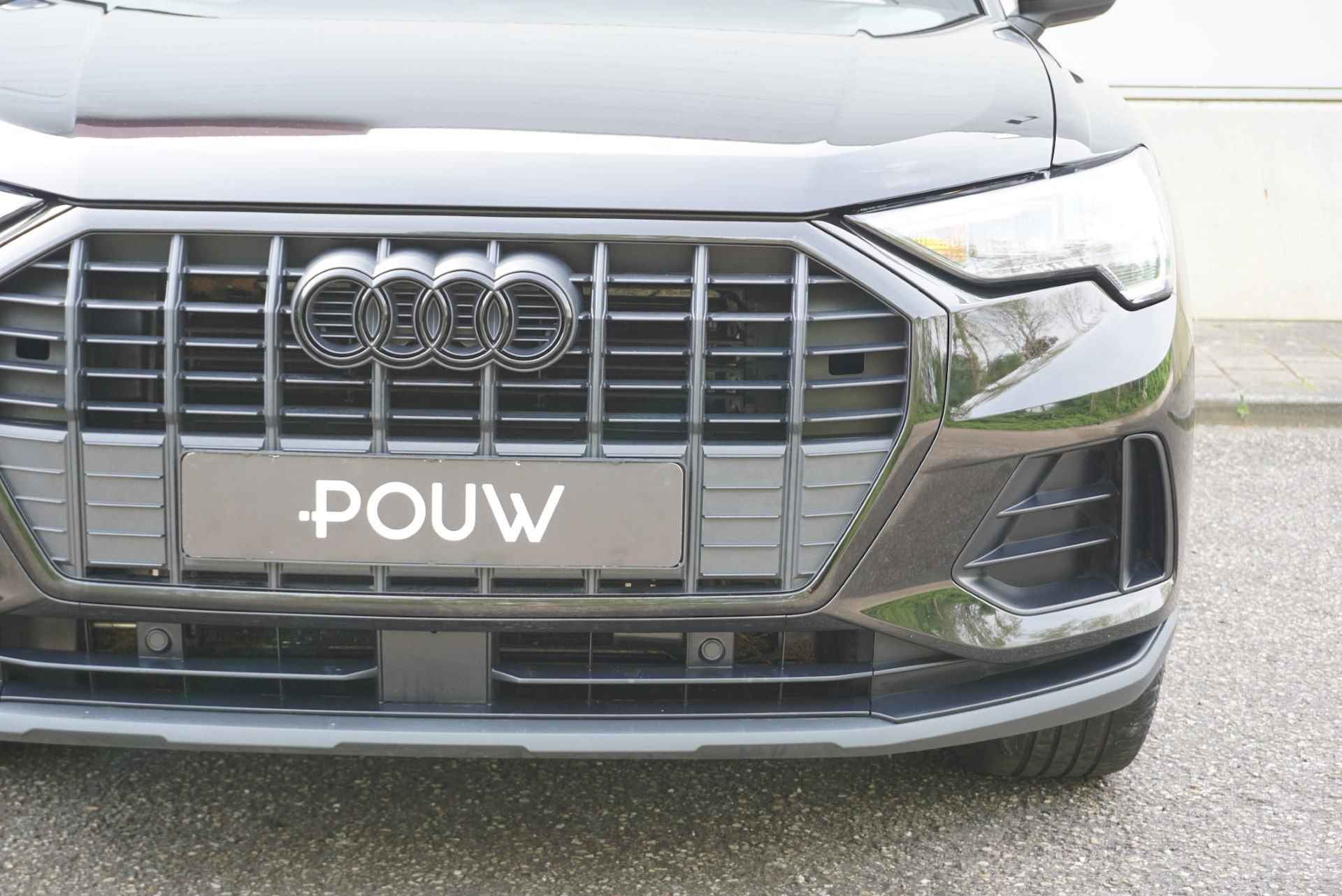 Audi Q3 35 TFSI 150pk S-tronic Pro Line | Navigatie | Achterklep Elektrisch | Parkeersensoren Achter - 9/44