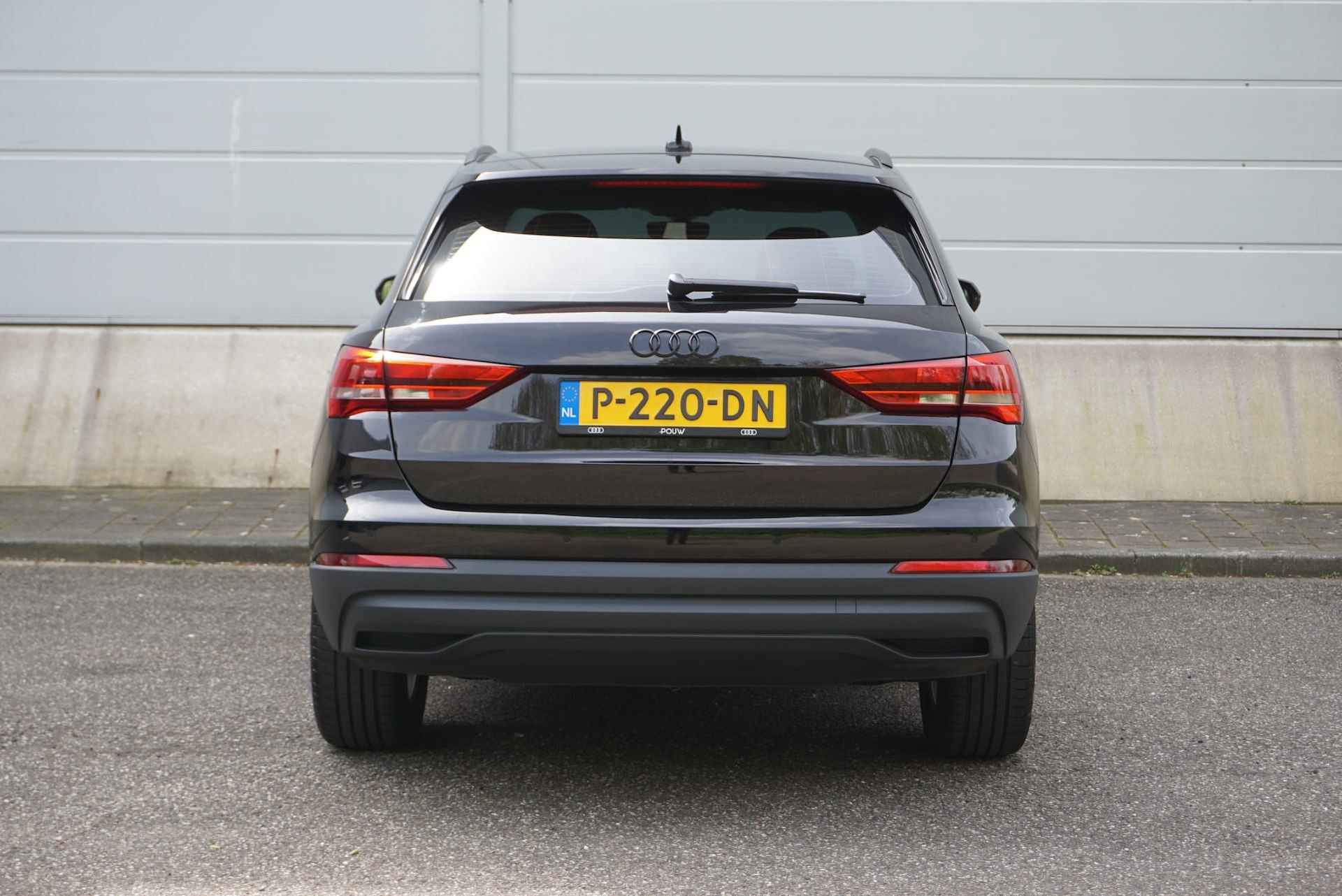 Audi Q3 35 TFSI 150pk S-tronic Pro Line | Navigatie | Achterklep Elektrisch | Parkeersensoren Achter - 11/44