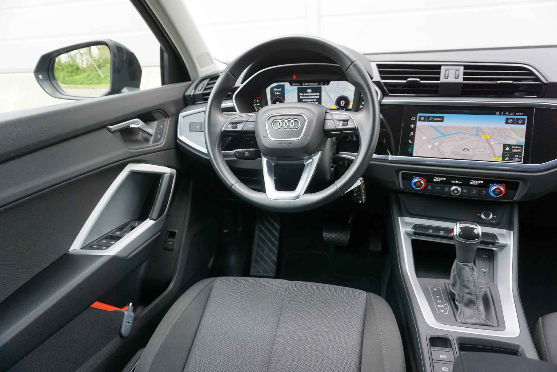 Audi Q3 35 TFSI 150pk S-tronic Pro Line | Navigatie | Achterklep Elektrisch | Parkeersensoren Achter - 20/44