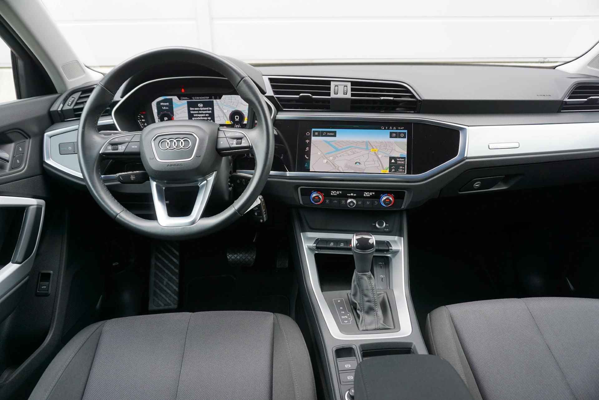 Audi Q3 35 TFSI 150pk S-tronic Pro Line | Navigatie | Achterklep Elektrisch | Parkeersensoren Achter - 41/44
