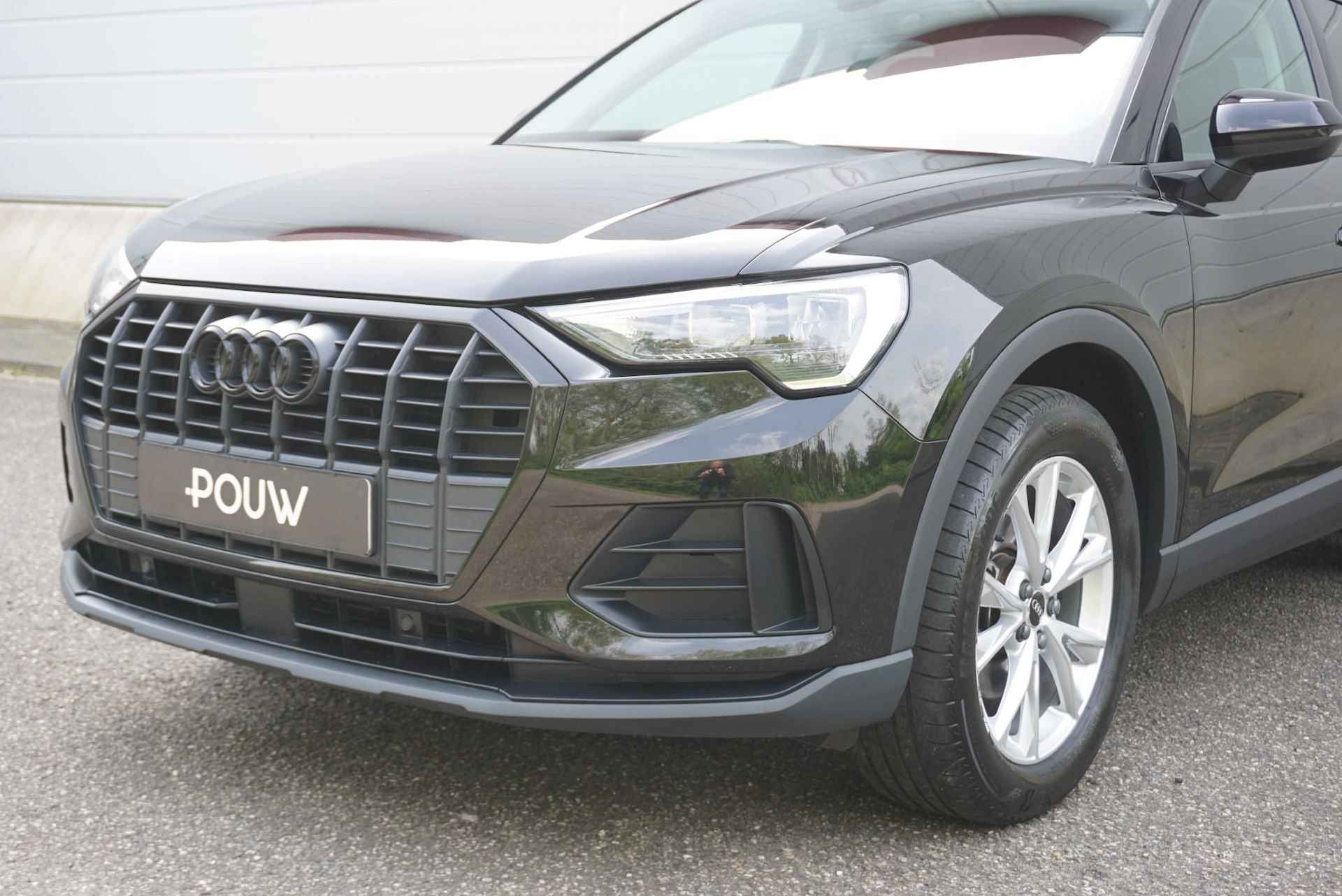 Audi Q3 35 TFSI 150pk S-tronic Pro Line | Navigatie | Achterklep Elektrisch | Parkeersensoren Achter - 42/44