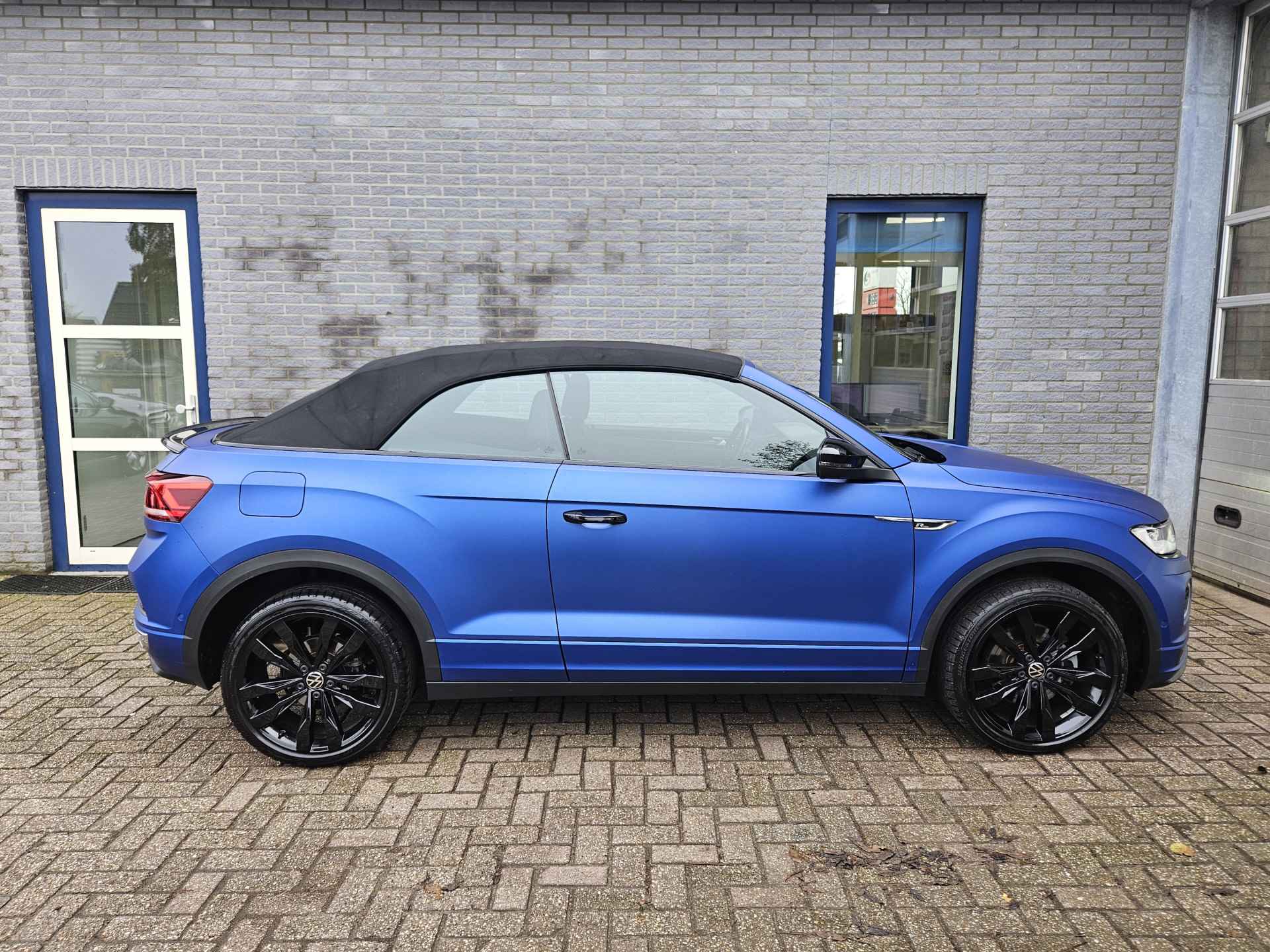 Volkswagen T-Roc Cabrio 1.5 TSI R-Line Edition Blue Inclusief Afleveringskosten - 8/40