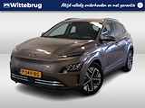 Hyundai KONA EV Premium 64 kWh Grote accupakket & Luxe uitvoering!!!