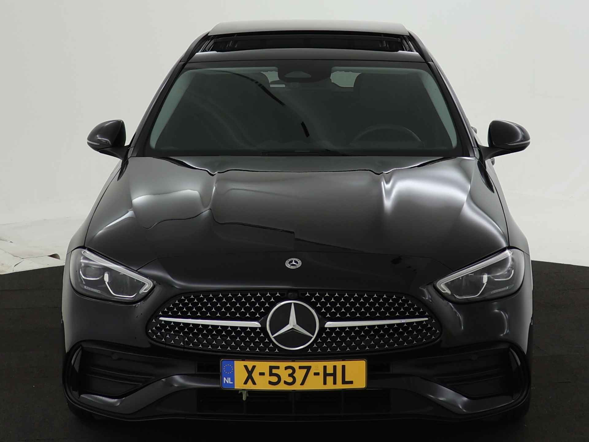 Mercedes-Benz C-Klasse 200 AMG Nightpakket Limited | Panoramadak | Dode Hoek Ass | Sfeerverlichting | Apple CarPlay | DAB | inclusief 24 maanden MB Certified garantie voor europa - 27/44