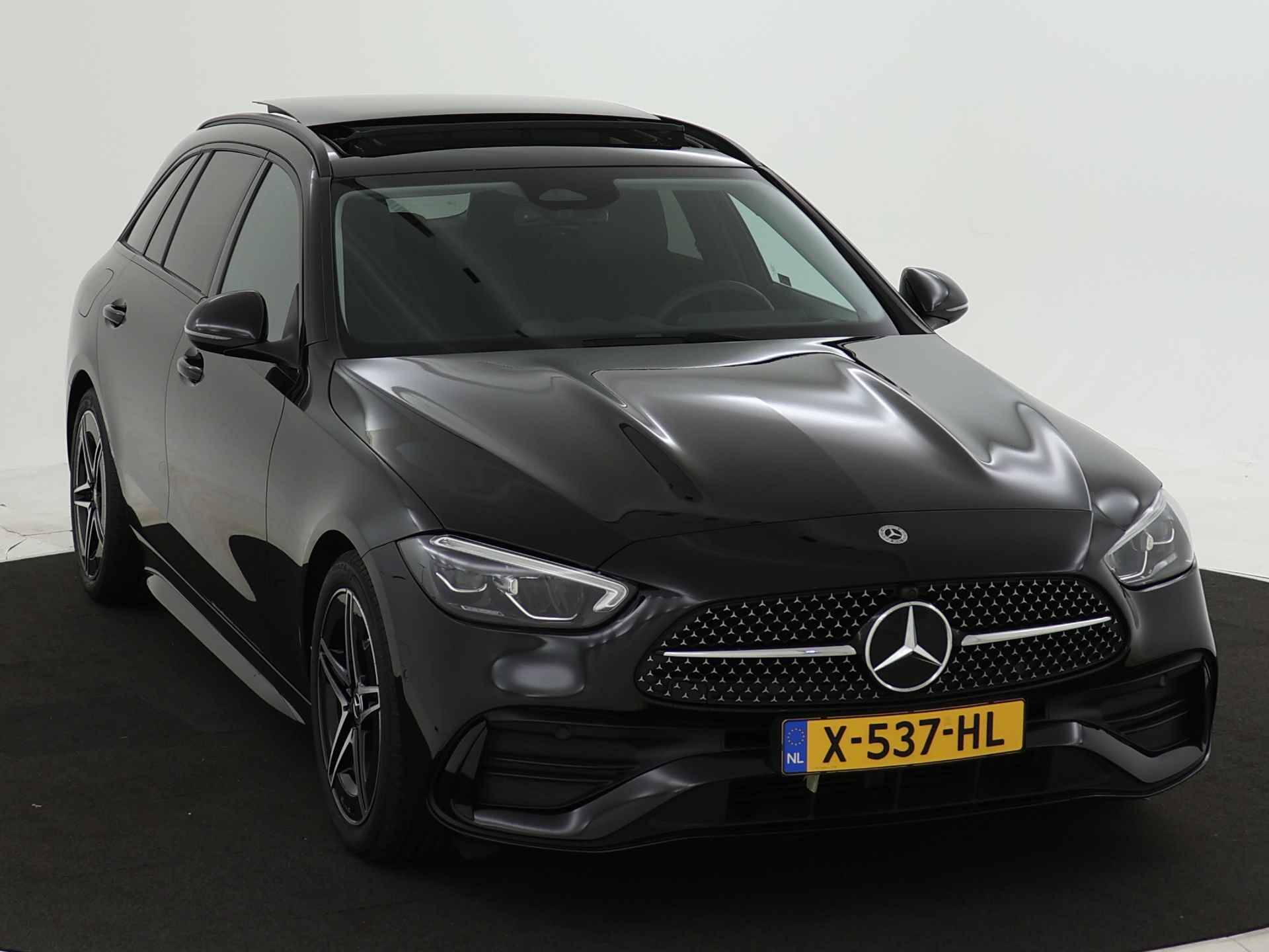 Mercedes-Benz C-Klasse 200 AMG Nightpakket Limited | Panoramadak | Dode Hoek Ass | Sfeerverlichting | Apple CarPlay | DAB | inclusief 24 maanden MB Certified garantie voor europa - 28/44