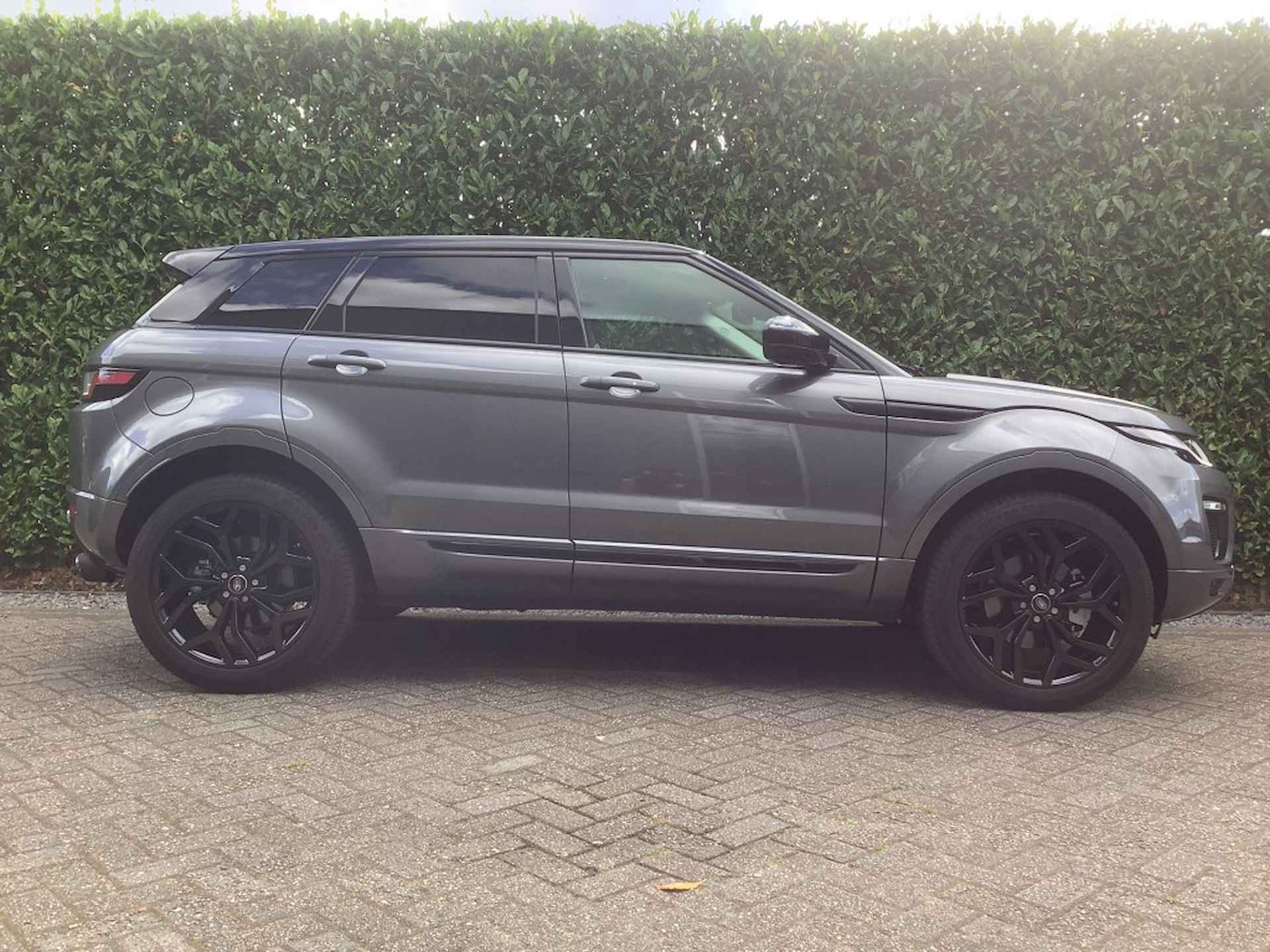 LAND ROVER Range Rover Evoque 2.0 Si4 SE Dynamic I leder I panoramadak - 8/22