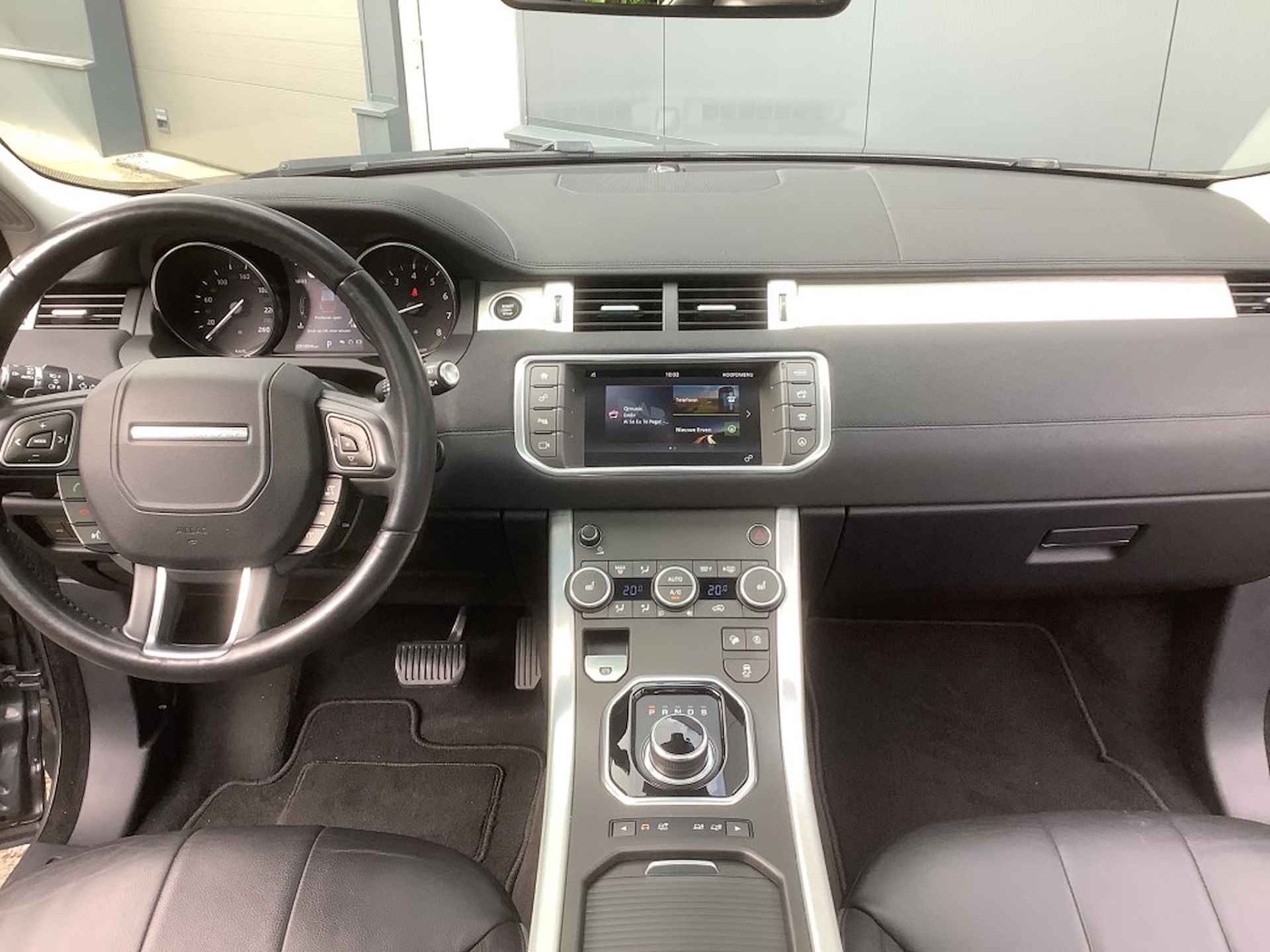 LAND ROVER Range Rover Evoque 2.0 Si4 SE Dynamic I leder I panoramadak - 10/22