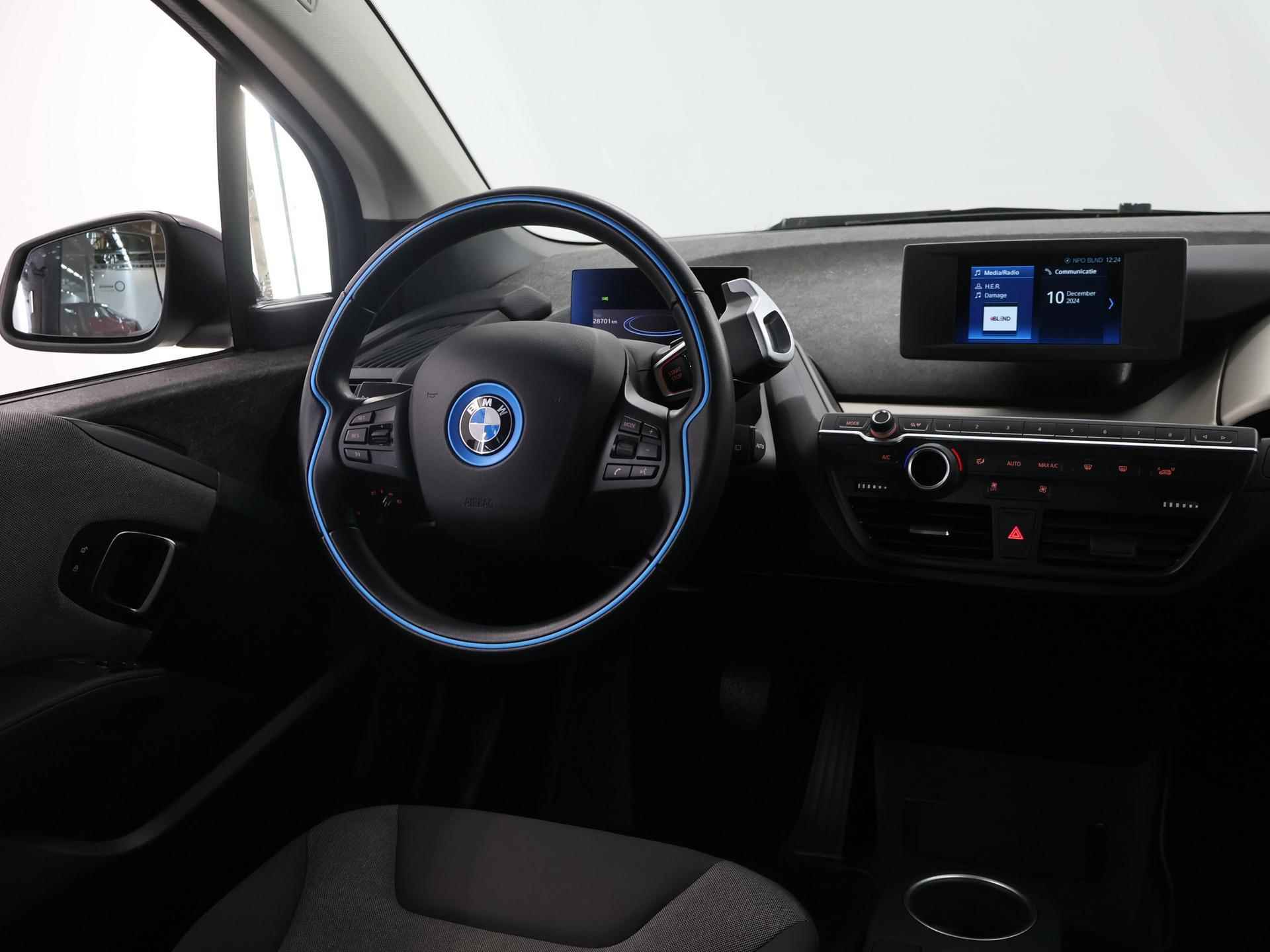 BMW i3 Business Edition Plus 120Ah 42 kWh | LED | Navigatie | DAB | Climate Control | Cruise Control | PDC | Warmtepomp | Comfort-Pakket | 3-Fase/11kw | - 10/38