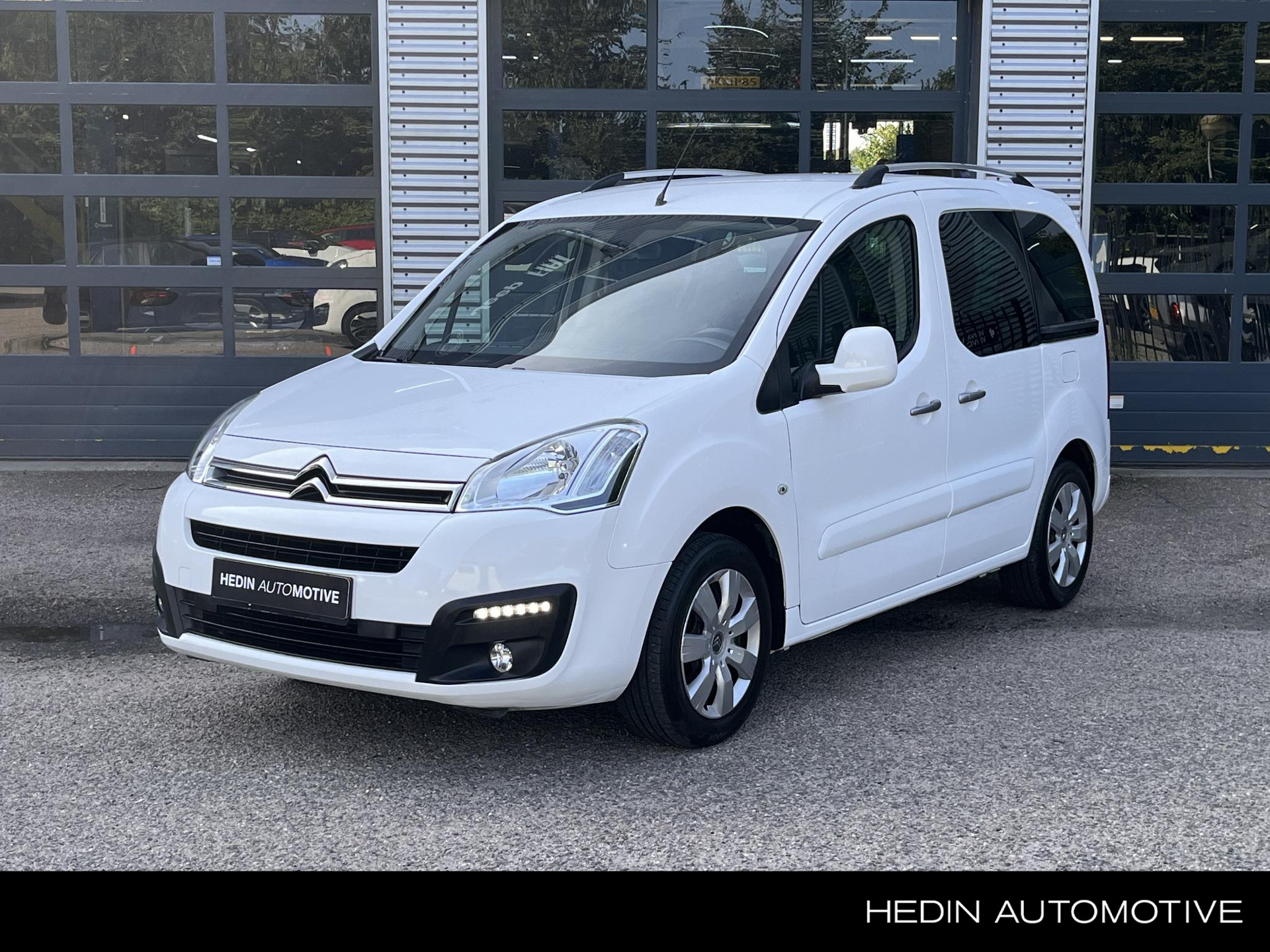 Citroen Berlingo 1.6 VTi Live | Airconditioning | Cruise control | Privacyglass | Parkeersensoren | Trekhaak