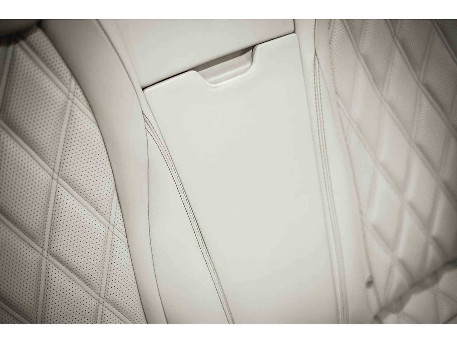 Bentley Continental Continental GTC W12 Mulliner | Special Paint | Zeer nette auto! - 24/38