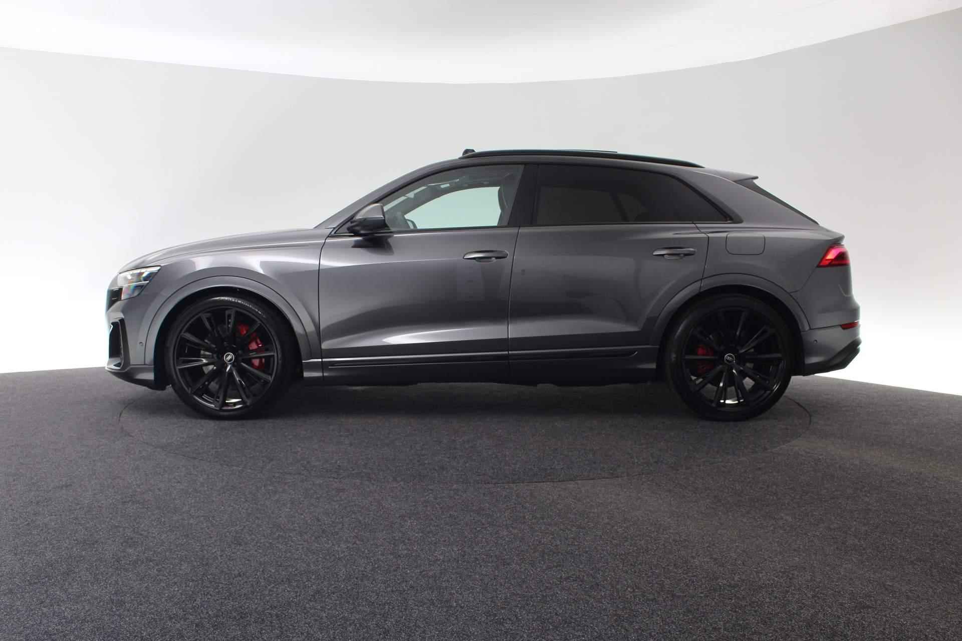 Audi Q8 Pro Line S 55 TFSI e 394 pk quattro | Bang & Olufsen Premium | Panoramadak | Trekhaak | Zwart optiek | 23 inch - 26/59