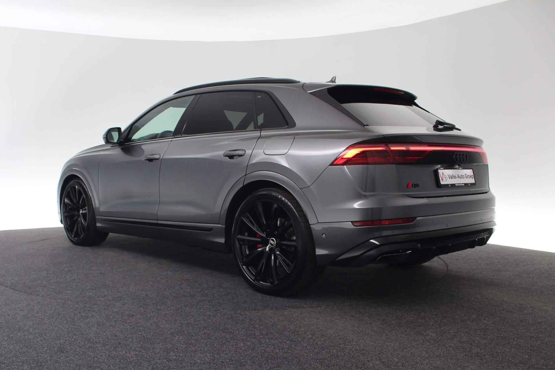 Audi Q8 Pro Line S 55 TFSI e 394 pk quattro | Bang & Olufsen Premium | Panoramadak | Trekhaak | Zwart optiek | 23 inch - 51/59