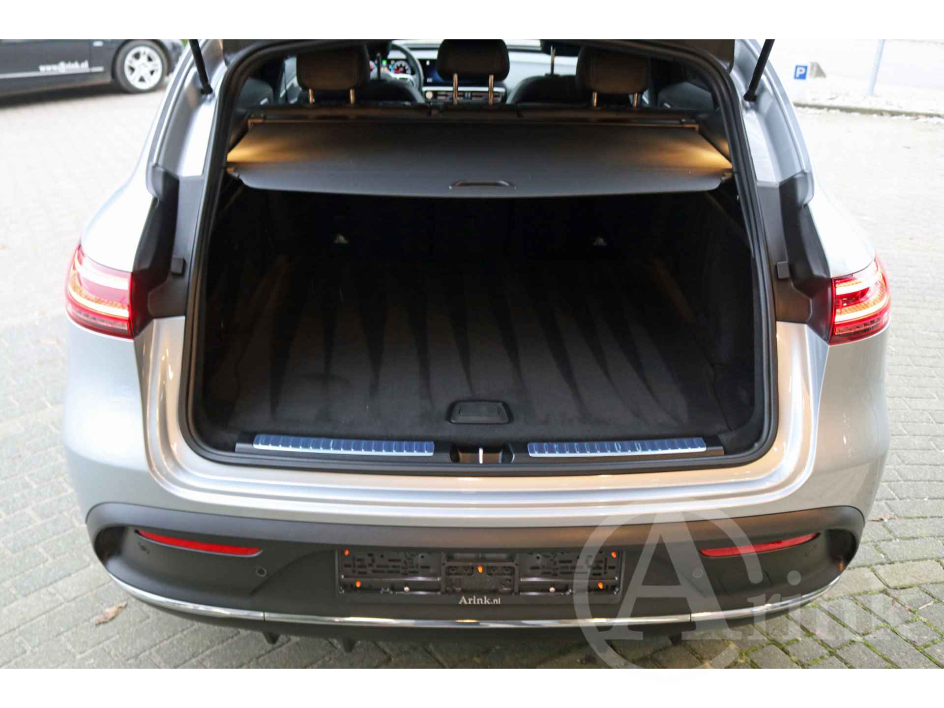 Mercedes-Benz EQC 400 4MATIC 80 kWh AMG Line Rijassistentiepakket Schuifdak Trekhaak - 7/25