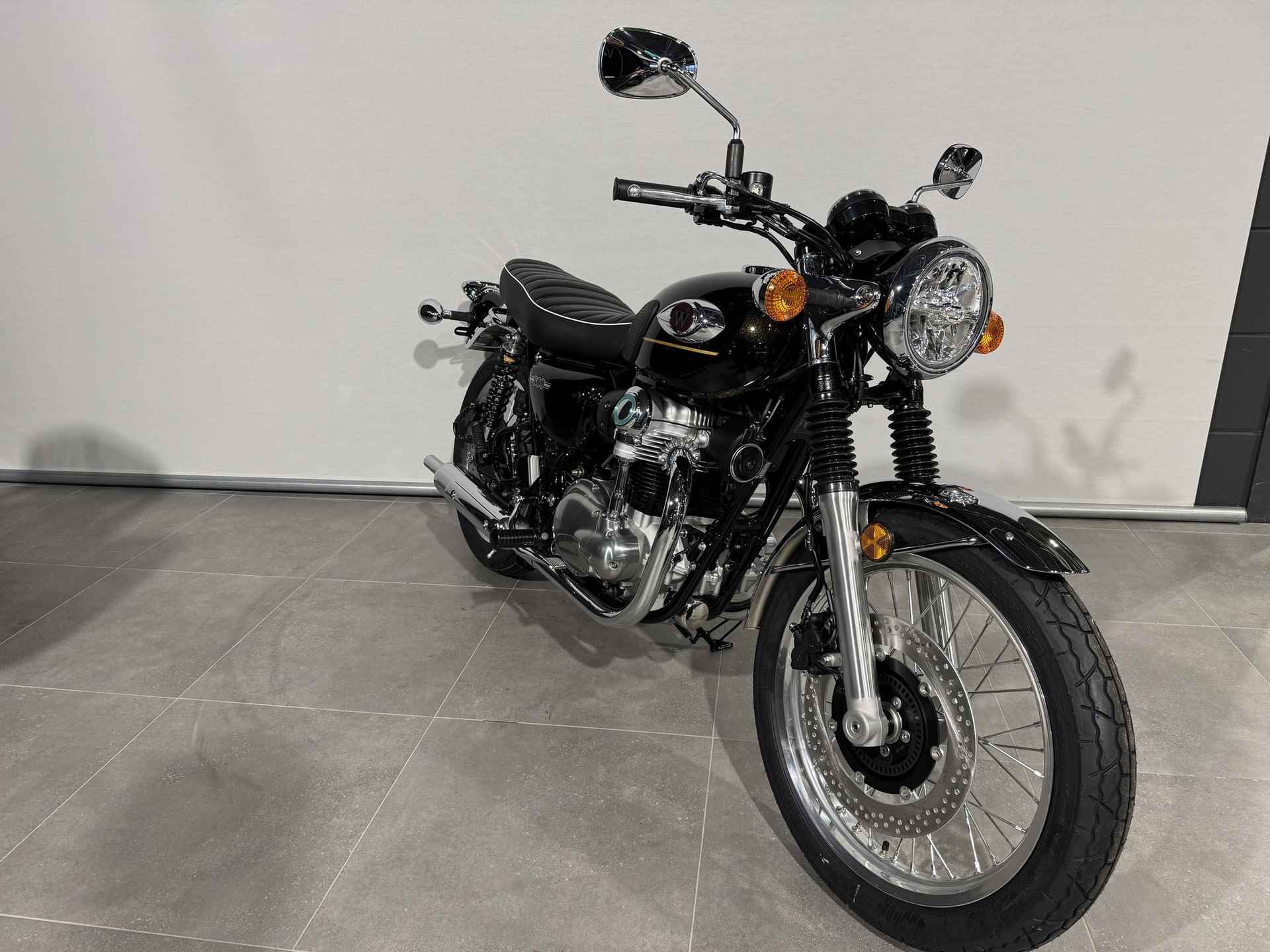 Kawasaki W 800 ABS - 3/11