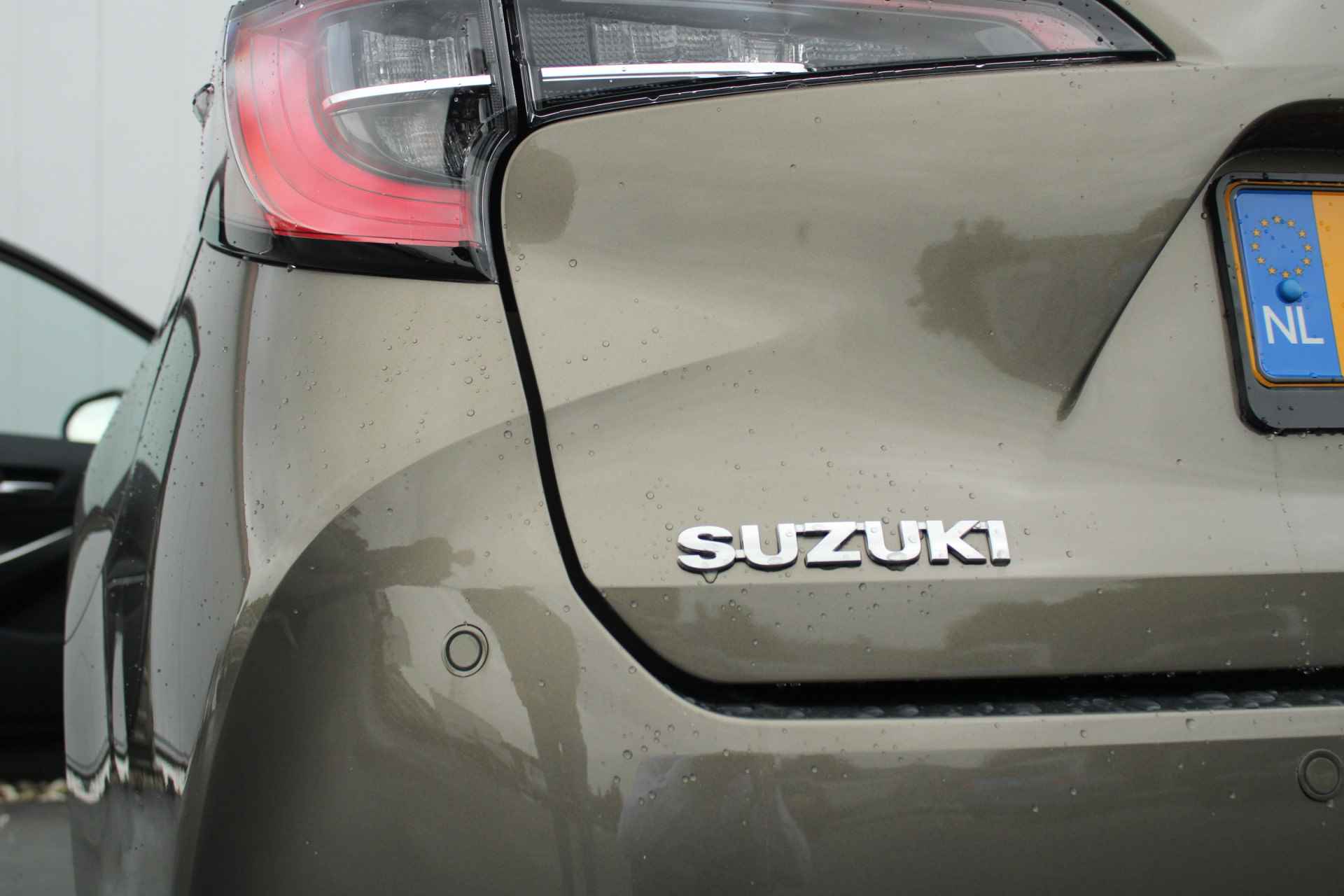 Suzuki Swace 1.8 Hybrid Style, ORG NL, DEMOVOORDEEL, 6 JAAR GARANTIE, Apple Carplay/Android Auto, Adaptieve Cruise Control, Climate Control, Stuur- en Stoelverwarming,  Parkeersensoren voor en achter - 8/32