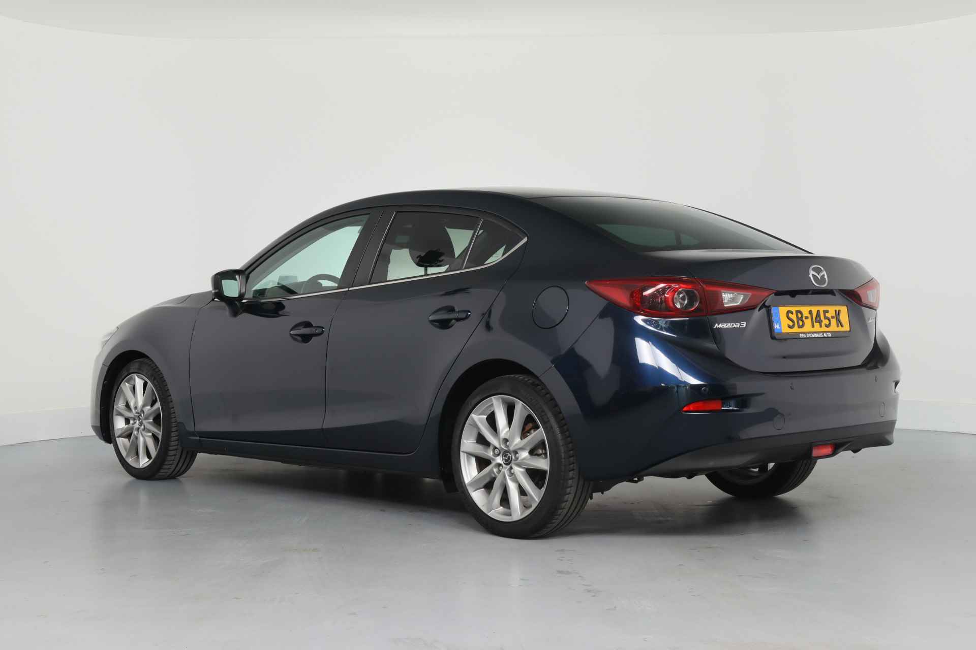 Mazda 3 2.0 SkyActiv-G 120 GT-M | 1e Eigenaar! | BOSE | LED | Leder | Camera | Clima | Cruise Adaptive | Stoel/Stuur Verwarming | DAB | - 6/41