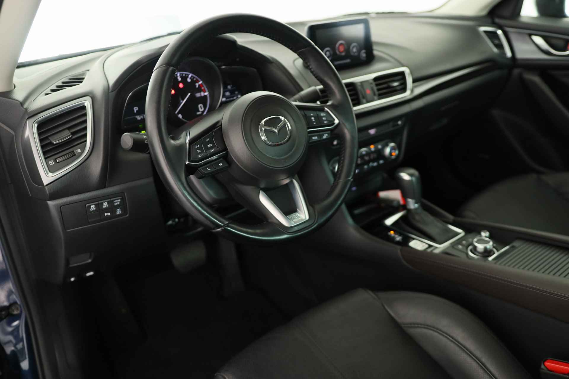 Mazda 3 2.0 SkyActiv-G 120 GT-M | 1e Eigenaar! | BOSE | LED | Leder | Camera | Clima | Cruise Adaptive | Stoel/Stuur Verwarming | DAB | - 9/41