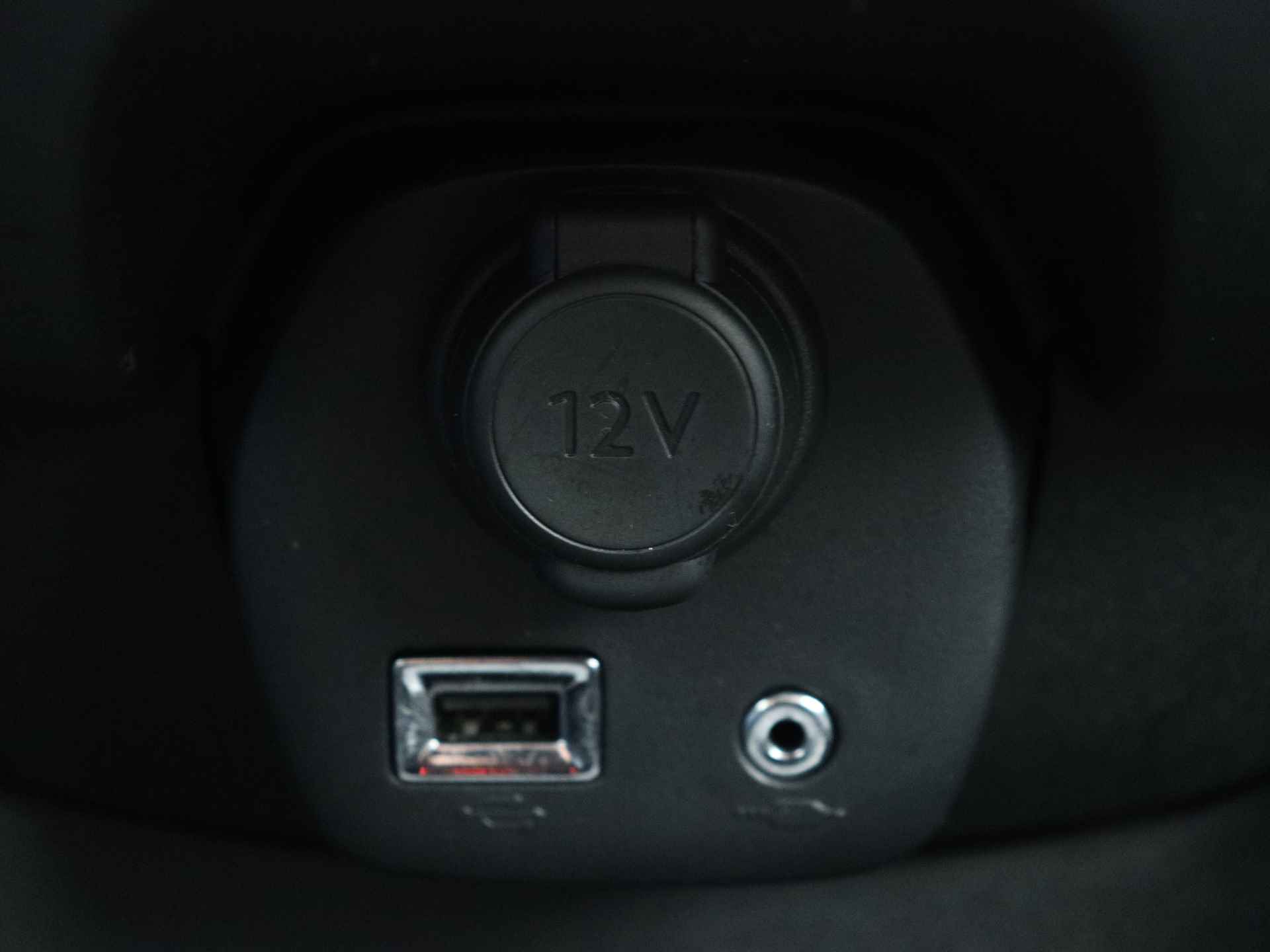 Toyota Aygo 1.0 VVT-i x-play Aanpasbaar. 5-traps automaat, airco - 10/33