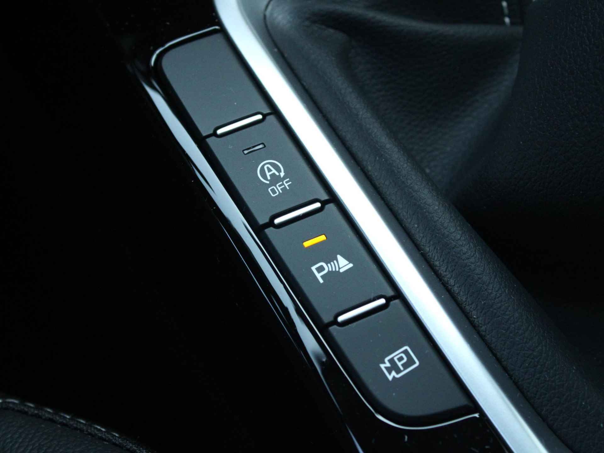 Kia ProCeed 1.5 T-GDi GT-PlusLine | Beschikbaar in overleg | LED | Navi | Stoel-/stuurverwarming | 17'' | Camera - 26/33