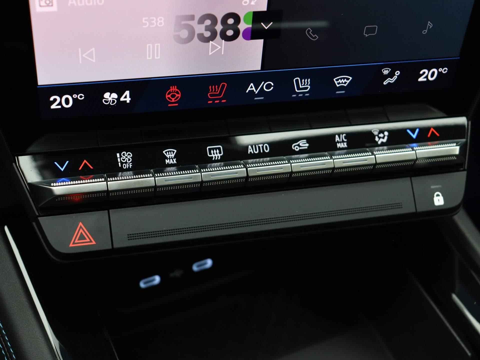 Renault Rafale E-Tech 4x4 plug-in hybrid 300pk atelier Alpine | Head up display | Solarbay panoramadak | Harman Kardon | - 44/59