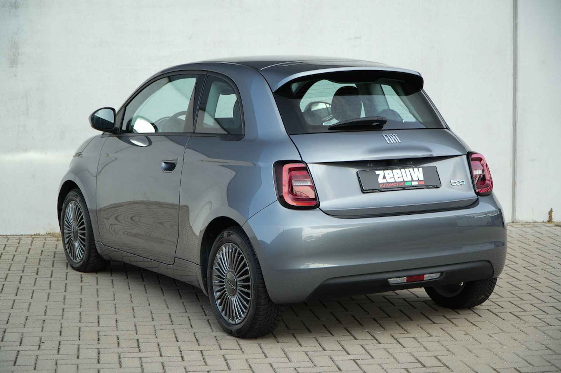 Fiat 500e Icon 42KWH | LED | Navi | Carplay | Comfort | BTW | 16" - 17/33