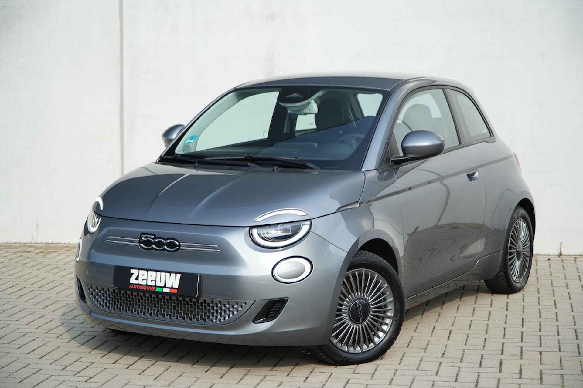 Fiat 500e Icon 42KWH | LED | Navi | Carplay | Comfort | BTW | 16" - 2/33