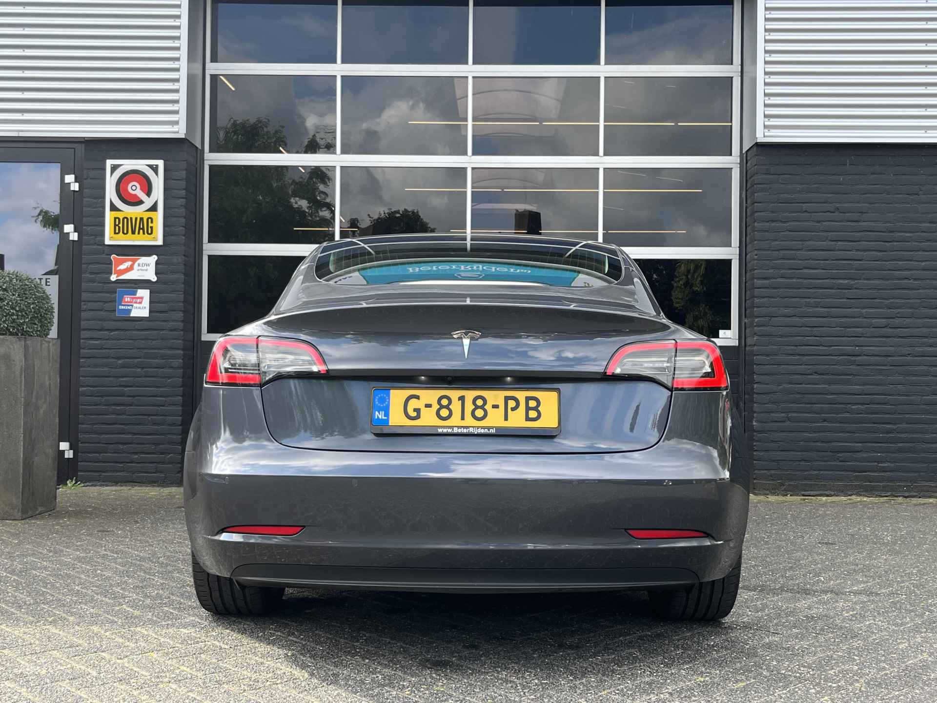 Tesla Model 3 RWD Plus 60 kWh (€ 2.000,- subsidie mogelijk) Camera, Navi, Pano, BTW - 12/21