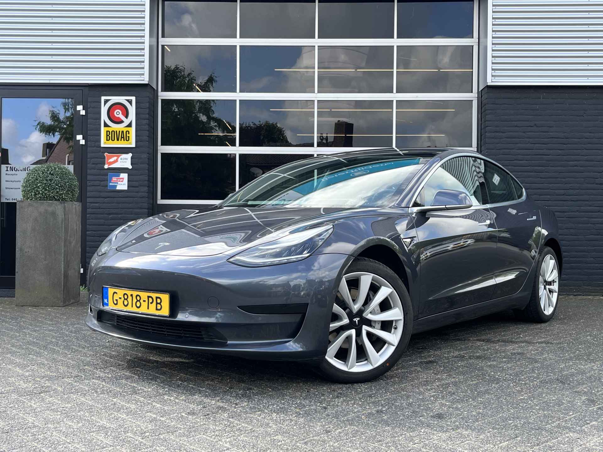 Tesla Model 3 RWD Plus 60 kWh (€ 2.000,- subsidie mogelijk) Camera, Navi, Pano, BTW - 1/21