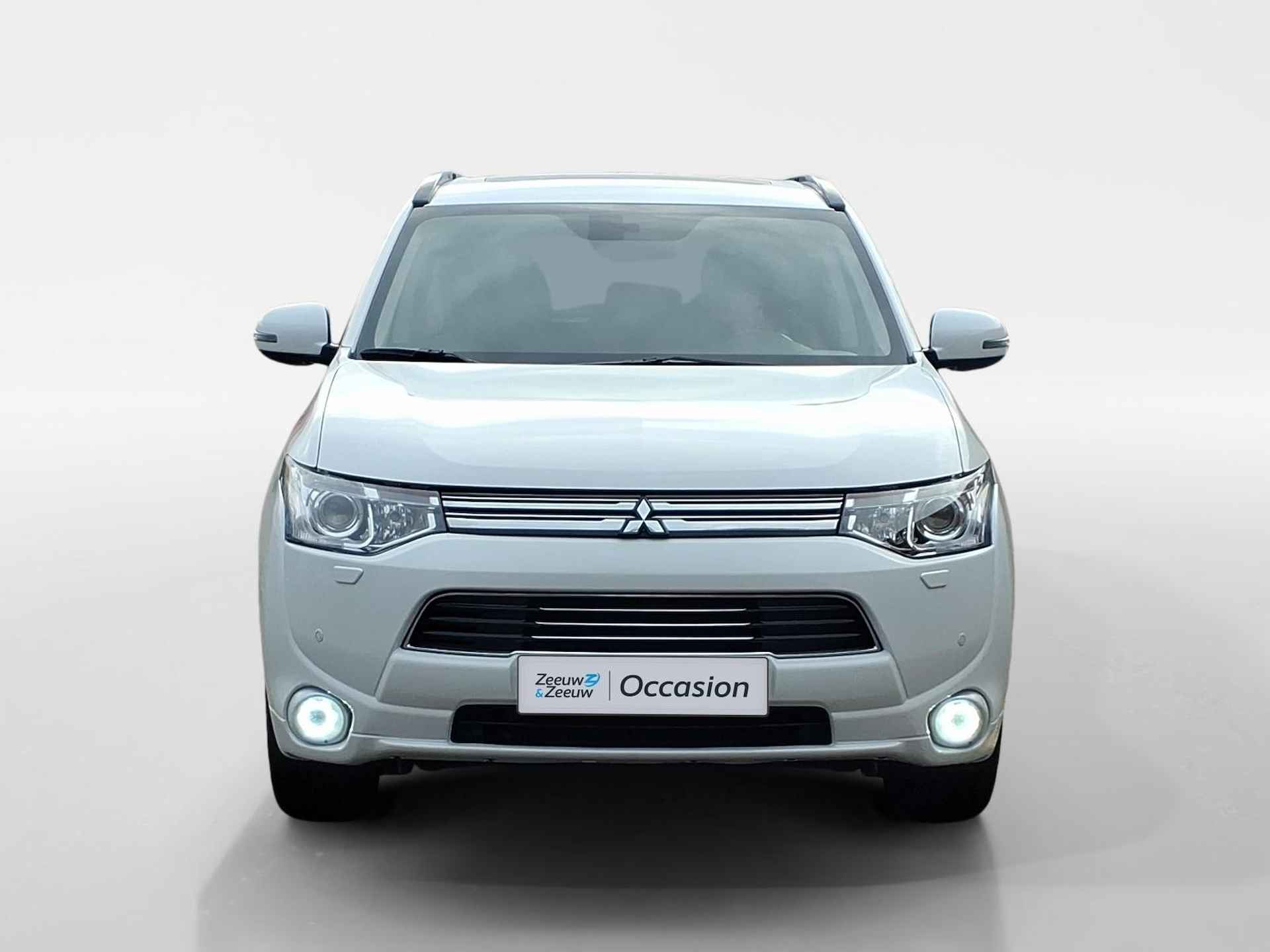 Mitsubishi Outlander 2.0 PHEV Intense + - 3/28