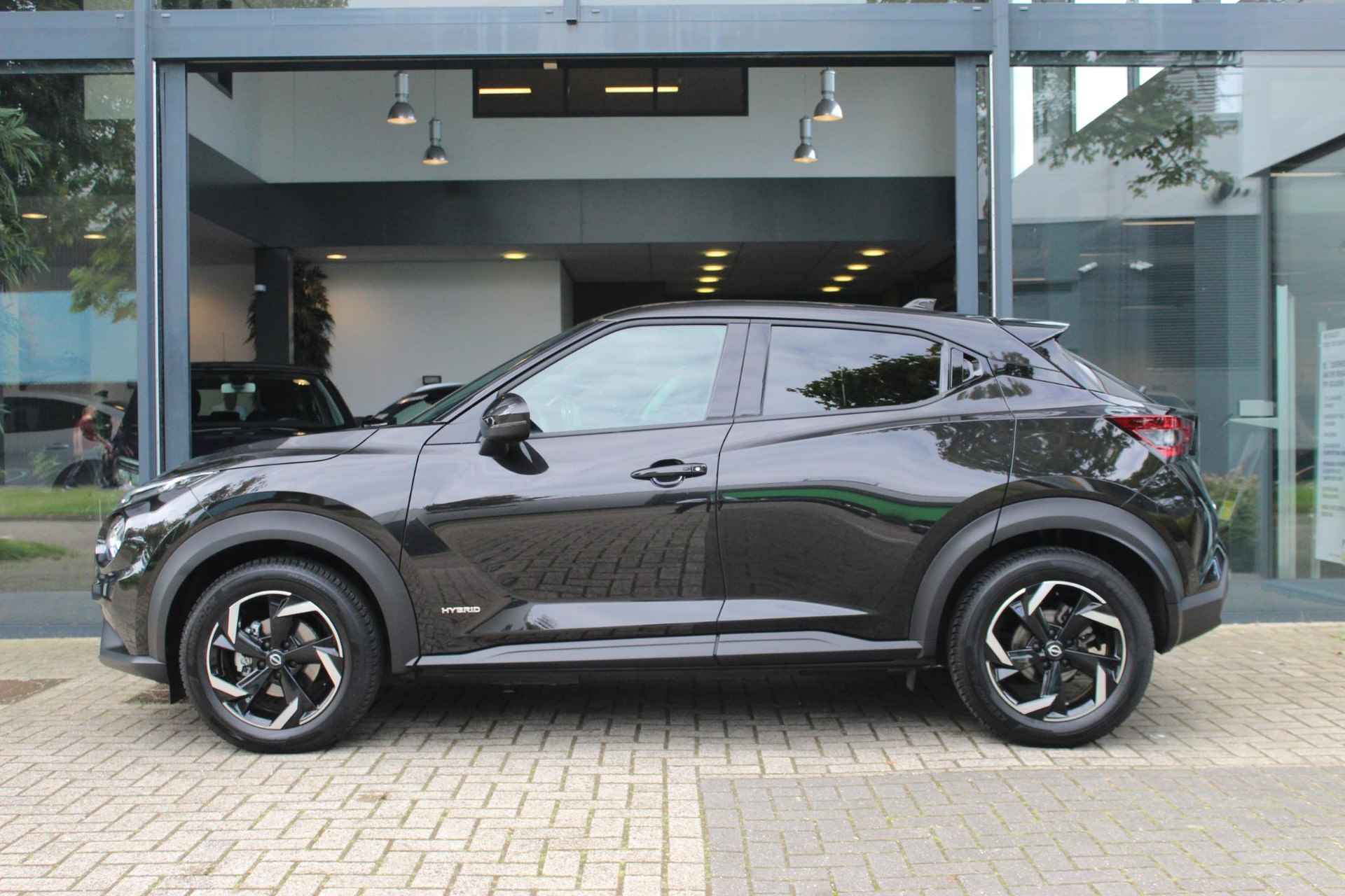 Nissan Juke 1.6 Hybrid N-Connecta 9.800KM / NAVI / CAMERA / PDC / STOELV. / STUURV. / VOORRUITV. / CRUISE / CLIMATE / ALL-SEASON / 17'' - 11/51