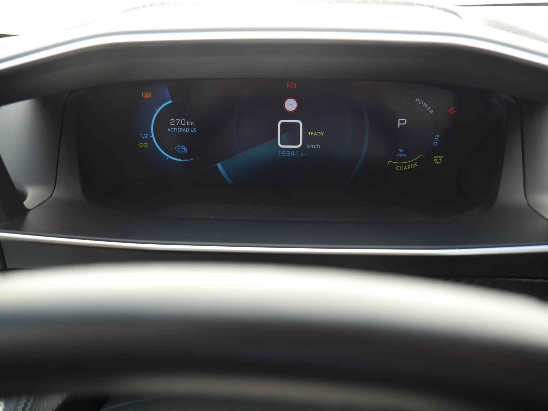 Peugeot e-208 EV GT 100kW 1-fase 50 kWh 12% Bijtelling| Camera| Navigatie | 17" velgen - 43/51