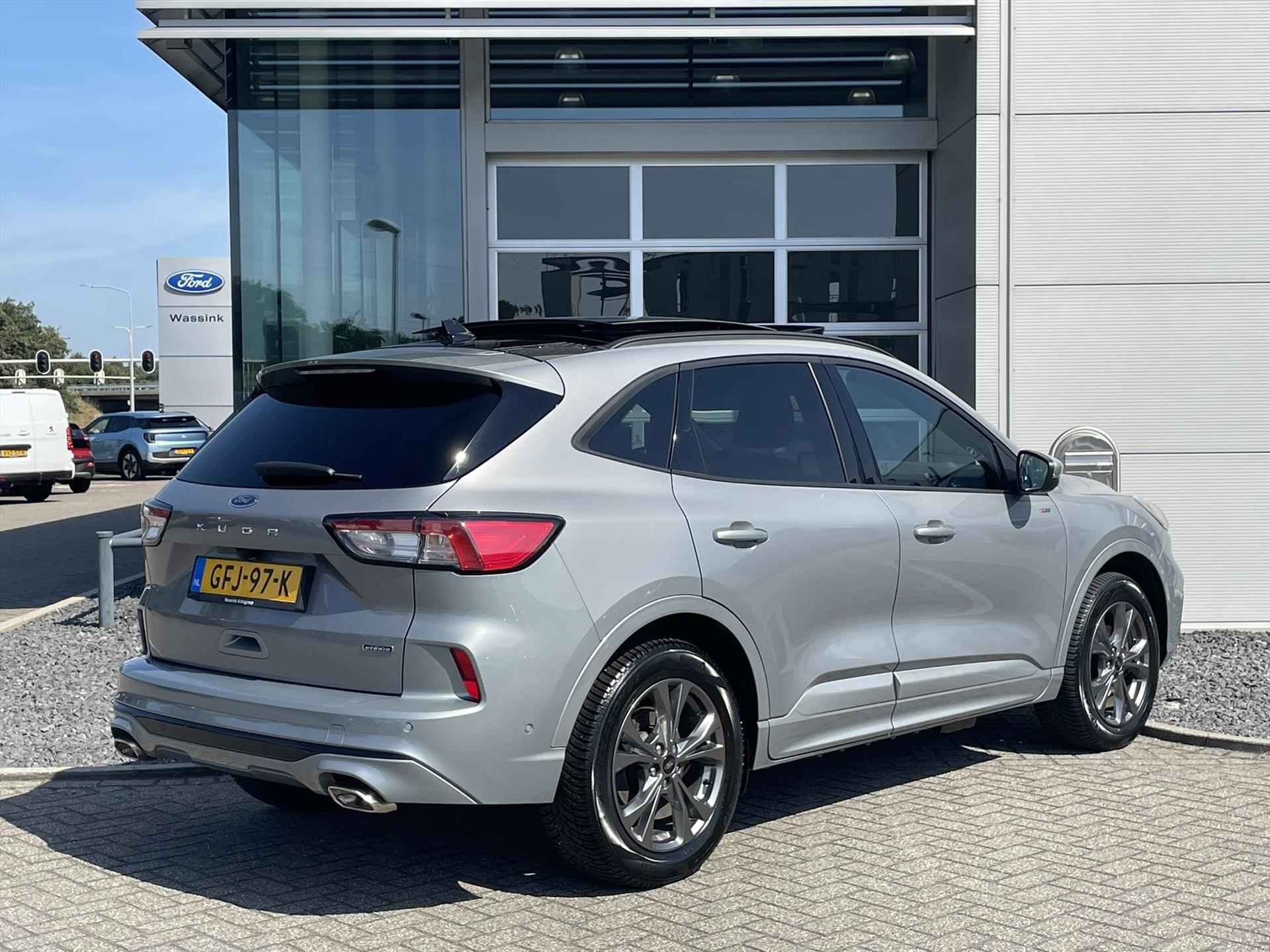 FORD Kuga 2.5 PHEV e-CVT 225pk ST-Line | AUTOMAAT | Schuif-/Kanteldak | Navigatie | PDC Voor & Achter | Camera Voor & Achter | - 6/41